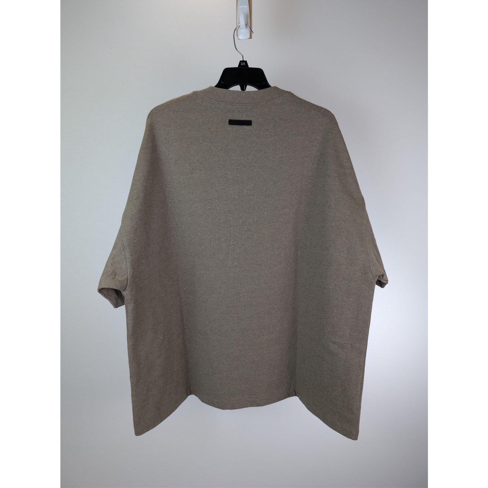 Fear of God o1rshd1 Essentials University T-shirt in Heather Grey Size US XL / EU 56 / 4 - 9 Thumbnail