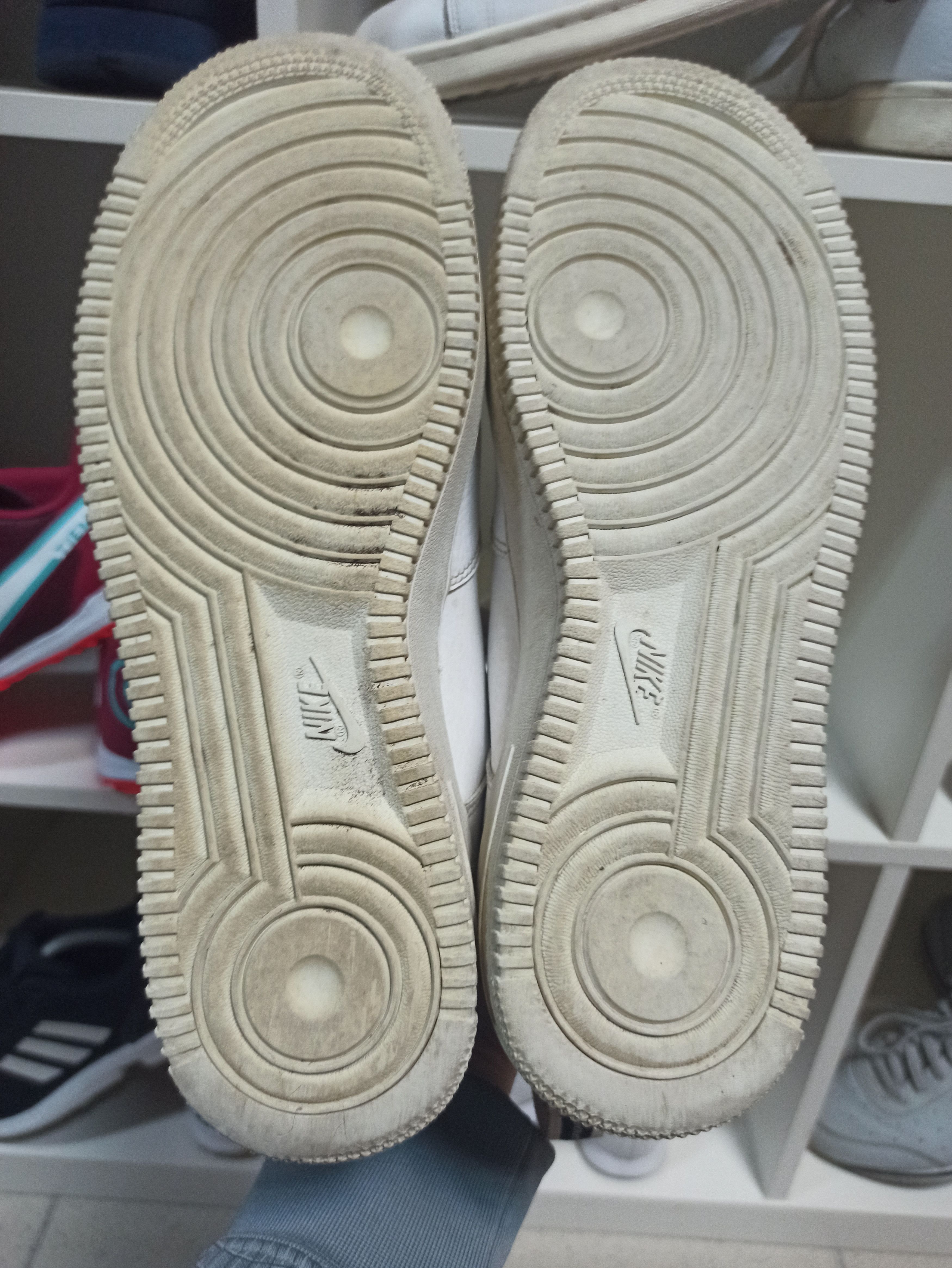 Japanese Brand Nike AF-1 Utility Pria Size US 9 / EU 42 - 6 Thumbnail