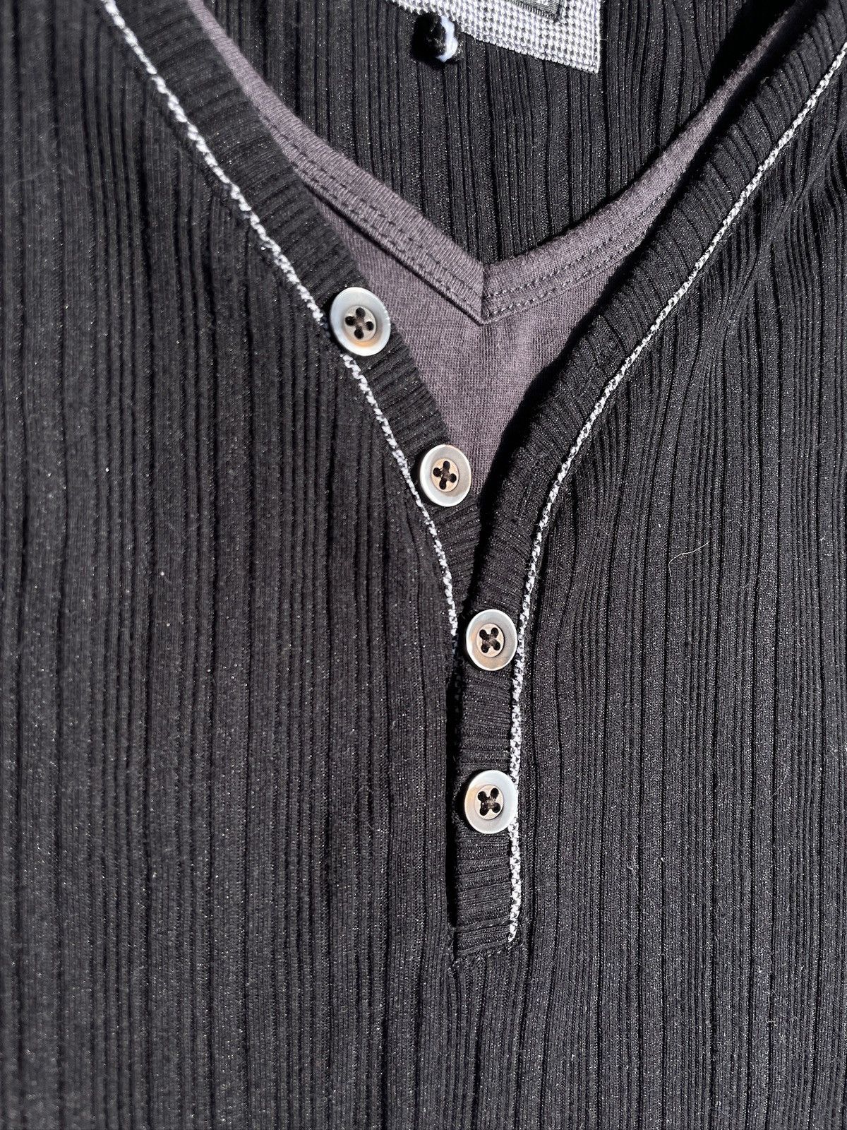 If Six Was Nine 2000s Japanese archive Vkei Layered Button Long Sleeve Tee Size US S / EU 44-46 / 1 - 6 Thumbnail