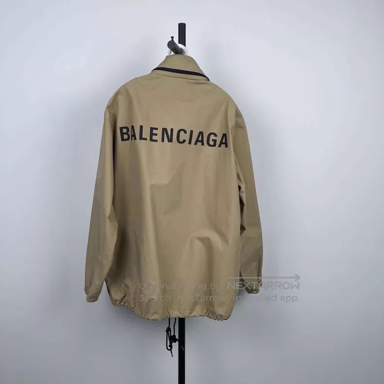 Balenciaga Balenciaga Windbreaker khaki Size XXS / US 00 / IT 34 - 2 Thumbnail