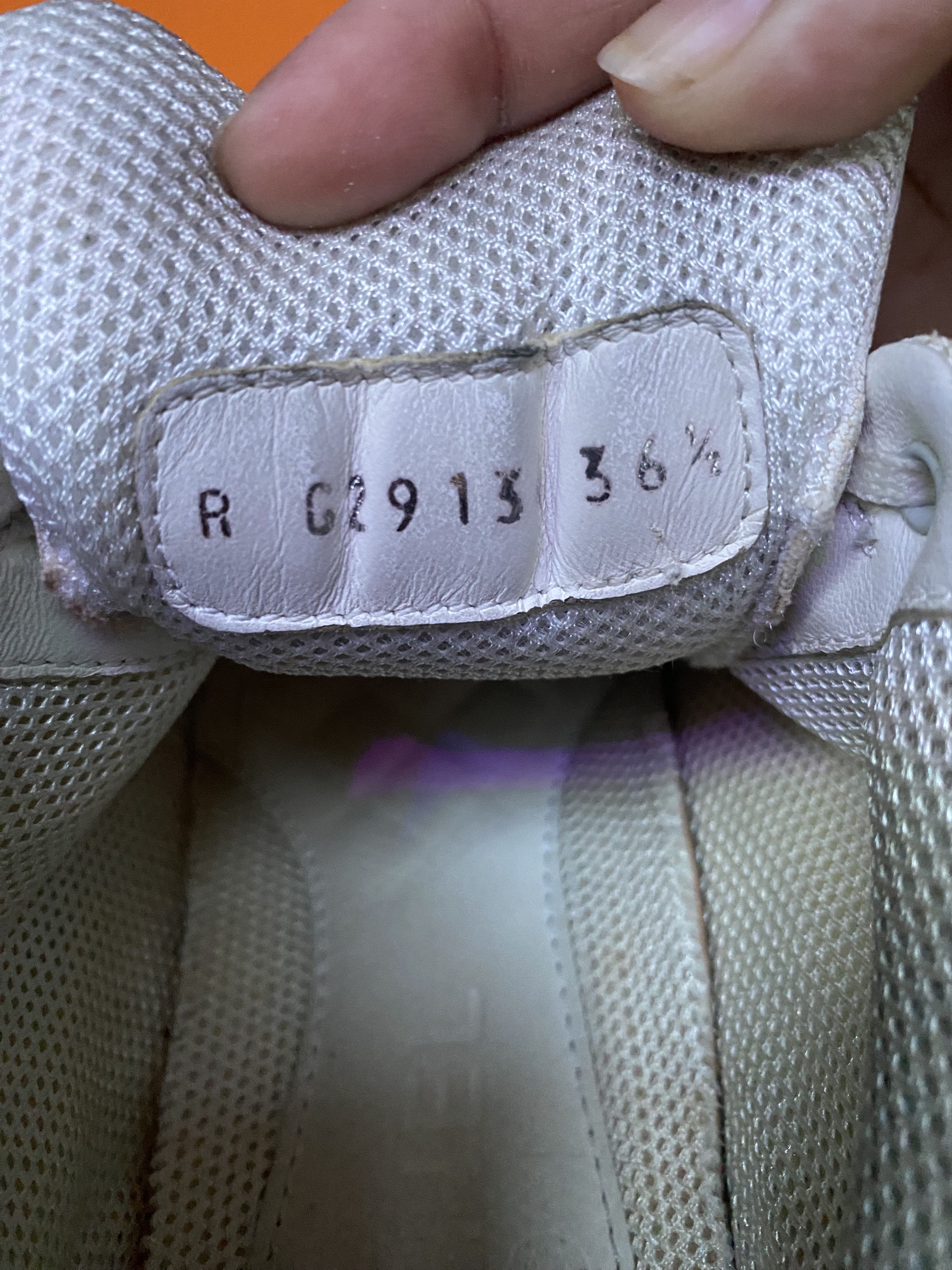 Chanel Chanel CC Logo Sneaker Size US 6.5 / IT 36.5 - 6 Thumbnail