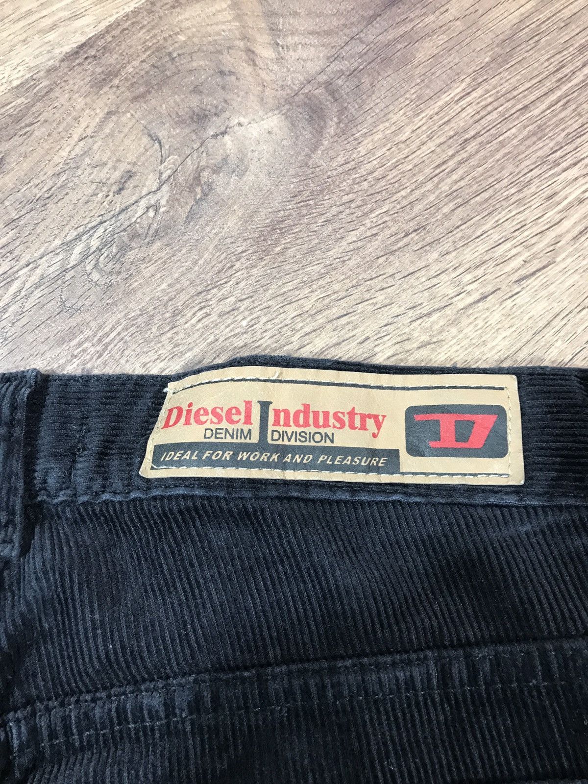Diesel × Vintage Vintage Diesel Velvet Pants Size 32 Size US 32 / EU 48 - 11 Thumbnail
