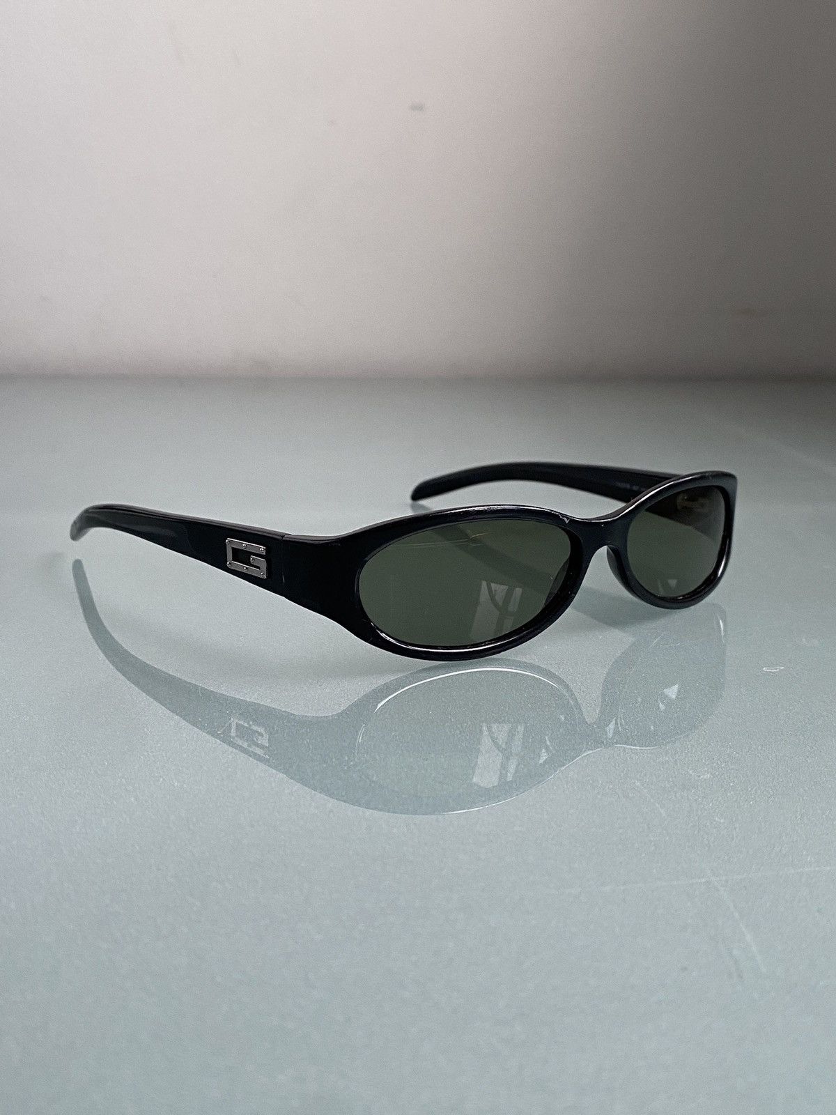 GUCCI サングラス　GG2522　グレー Gucci Sunglasses GG 2522/s New w/case and cloth