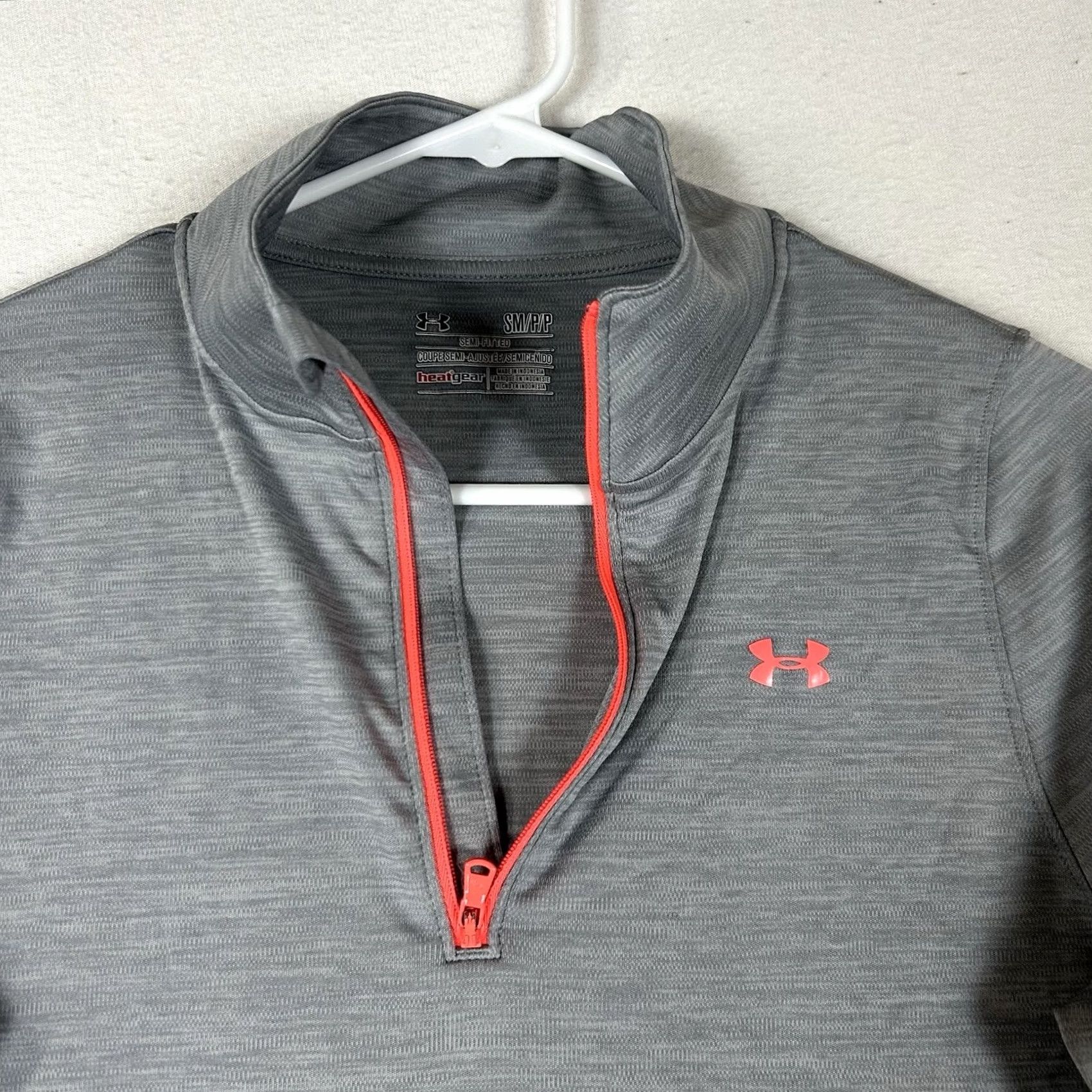 Under Armour Under Armour HeatGear 1/4 Zip Shirt Womens Small Long Sleeve Gray LS Semi-Fitted Size S / US 4 / IT 40 - 2 Thumbnail