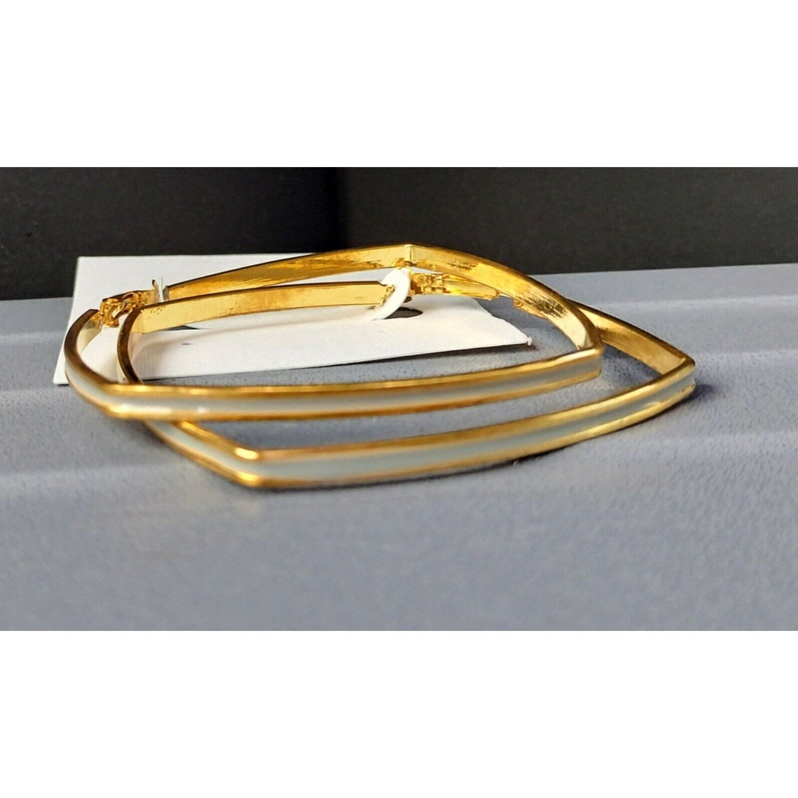 Other Hoop Earrings Gold Tone Fashion Jewelry Eggshell White Light Size ONE SIZE - 12 Thumbnail