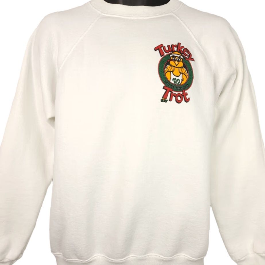 Hanes VINTAGE Hanes Sweatshirt Mens 90s Turkey Trot Fun Run Crew Neck Pullover Size M White Made In USA Size US M / EU 48-50 / 2 - 2 Thumbnail