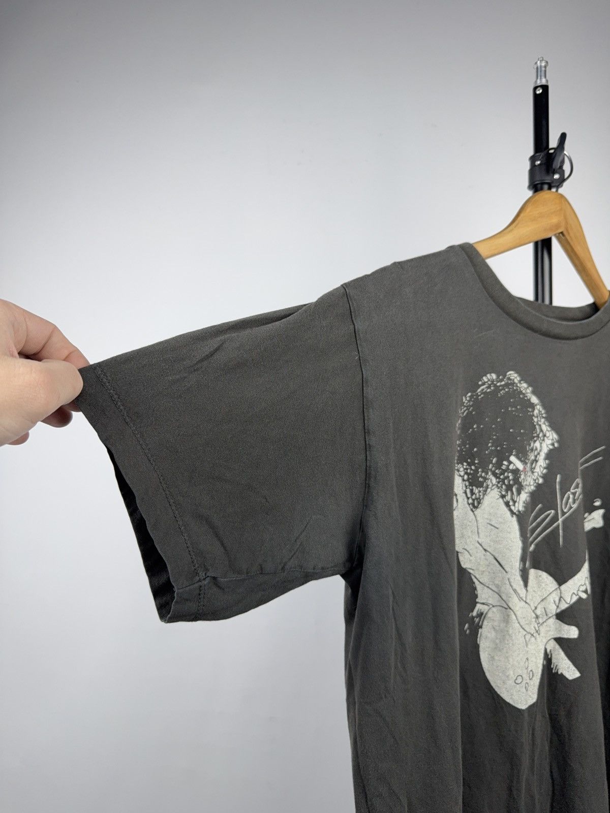Guns N' Roses 00s Slash Guitarist Graphic Tee Guns N’ Roses Style Vintage Size US M / EU 48-50 / 2 - 5 Thumbnail