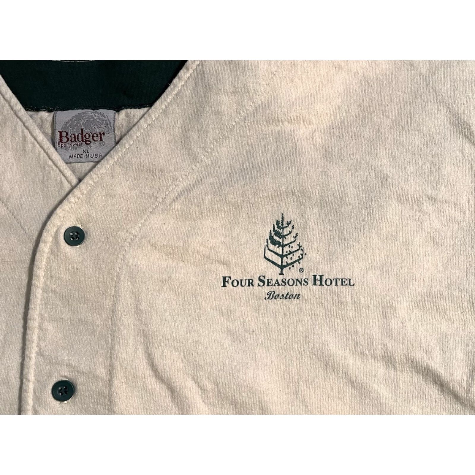 Vintage VINTAGE Badger Sportswear Baseball Jersey Men’s XL White 90s Four Seasons Hotel Boston Jersey Shirt Mens XL White 90s City Sports Size US XL / EU 56 / 4 - 3 Thumbnail