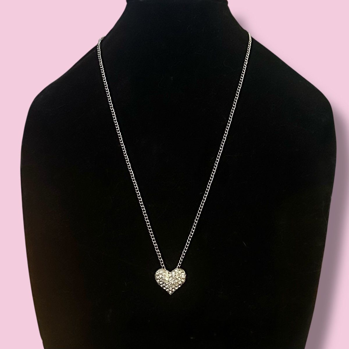 Other Silver tone paved rhinestone heart pendant necklace Size ONE SIZE - 1 Thumbnail