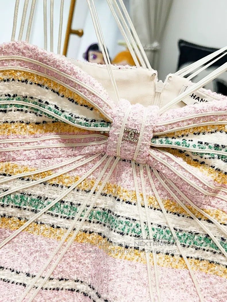 Chanel Chanel 24ss spring and summer show pink striped bow glitte Size XXS / US 00 / IT 34 - 4 Thumbnail