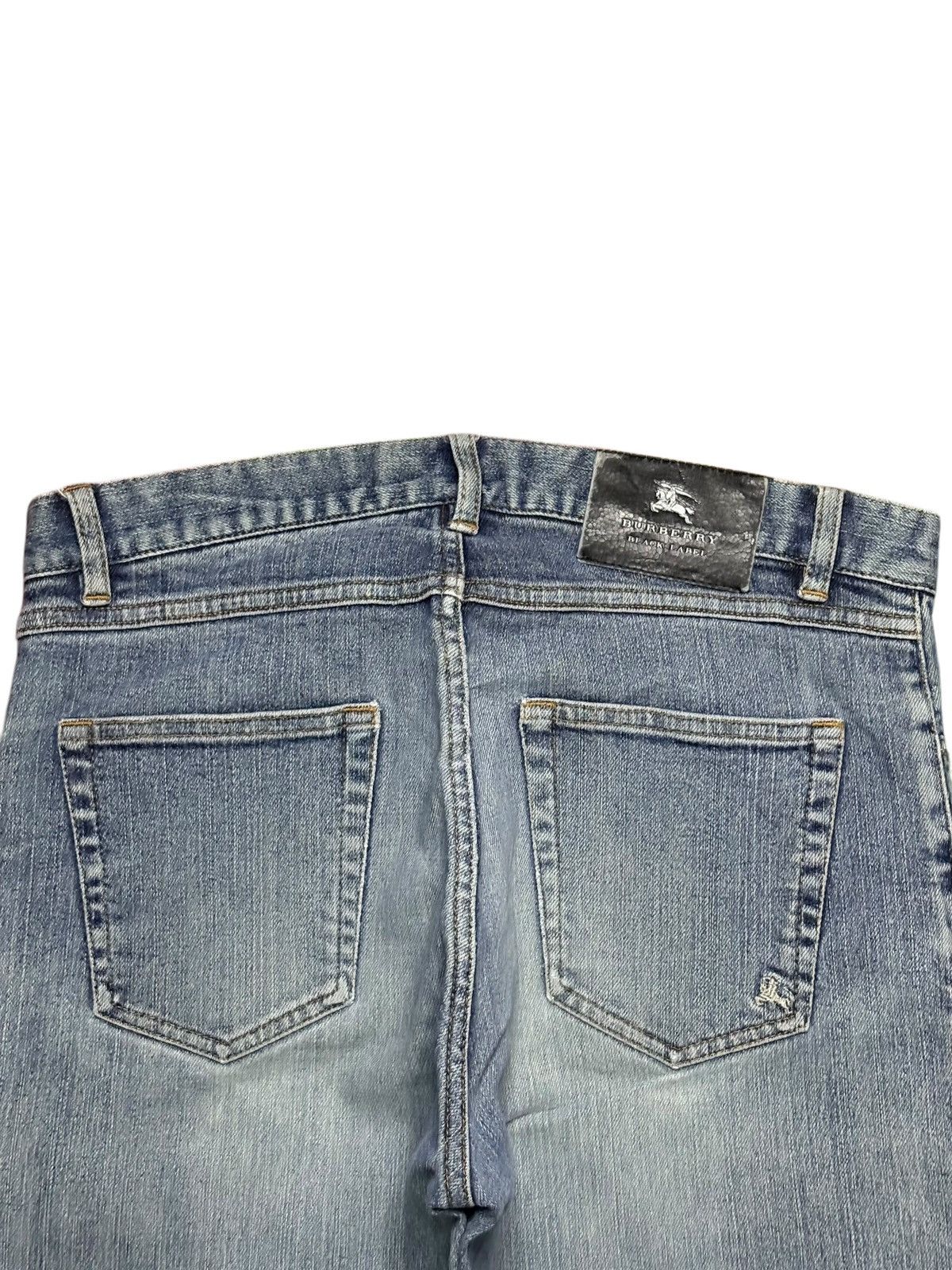 Burberry Vintage Burberry Button Fly Faded Wash Distressed Jeans Size US 30 / EU 46 - 8 Thumbnail