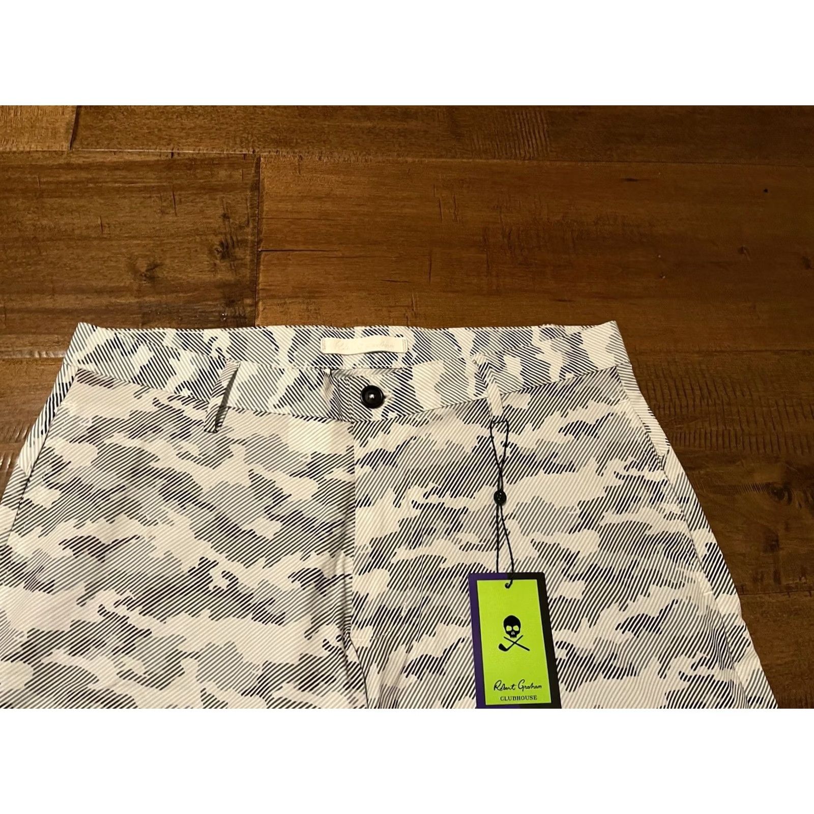 Robert Graham Robert Graham Biscay Camo Shorts Classic Fit Golf Clubhouse Men's 32 Multicolor Size US 32 / EU 48 - 2 Thumbnail