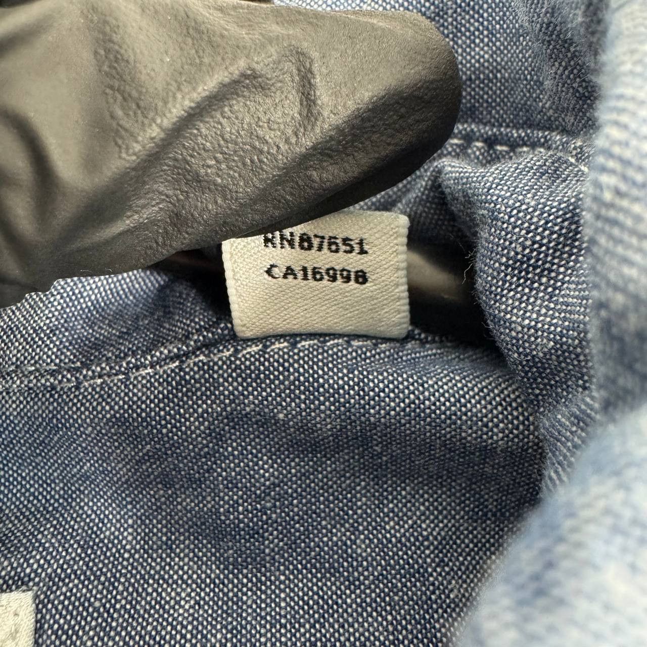 Lacoste Lacoste Chambray Button Down Shirt Blue Casual Mens Size S Size US S / EU 44-46 / 1 - 5 Thumbnail