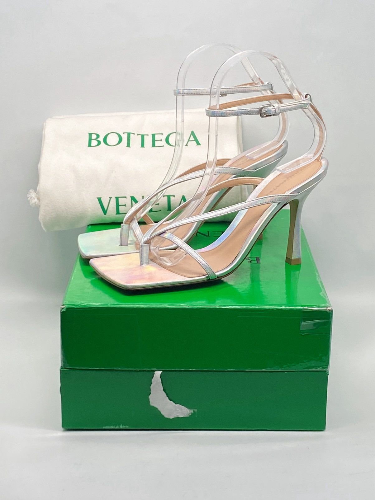 Bottega Veneta Bottega Veneta Leather Strappy Thong Sandals size 37.5 Size US 7.5 / IT 37.5 - 12 Thumbnail