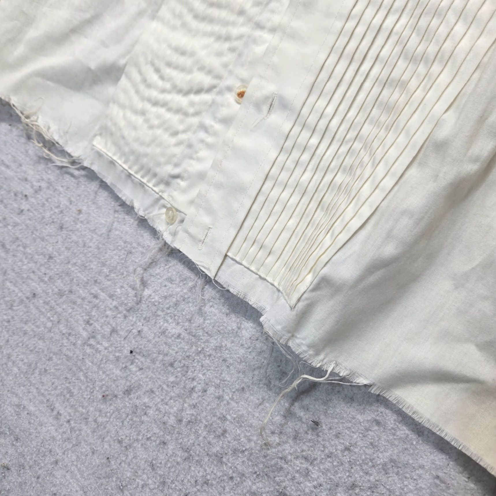 Vintage Vintage Wanted Beads White Dress Shirt Men M 90s Embroidered Rhinestone Long Sleeve Size US M / EU 48-50 / 2 - 5 Thumbnail