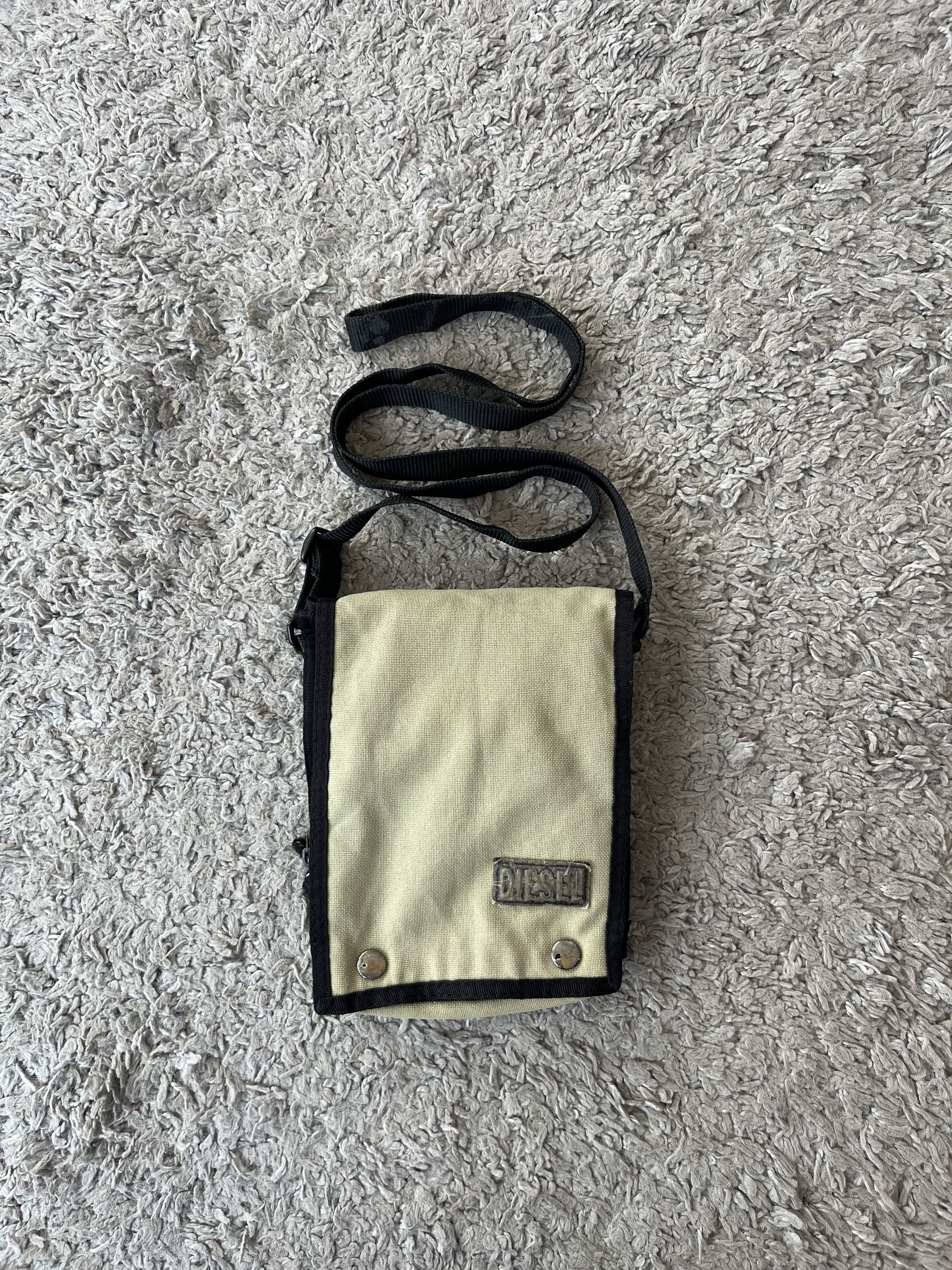 Diesel DIESEL Vintage 90s Shoulder Crosboddy Messenger Mini Bag Size ONE SIZE - 1 Thumbnail