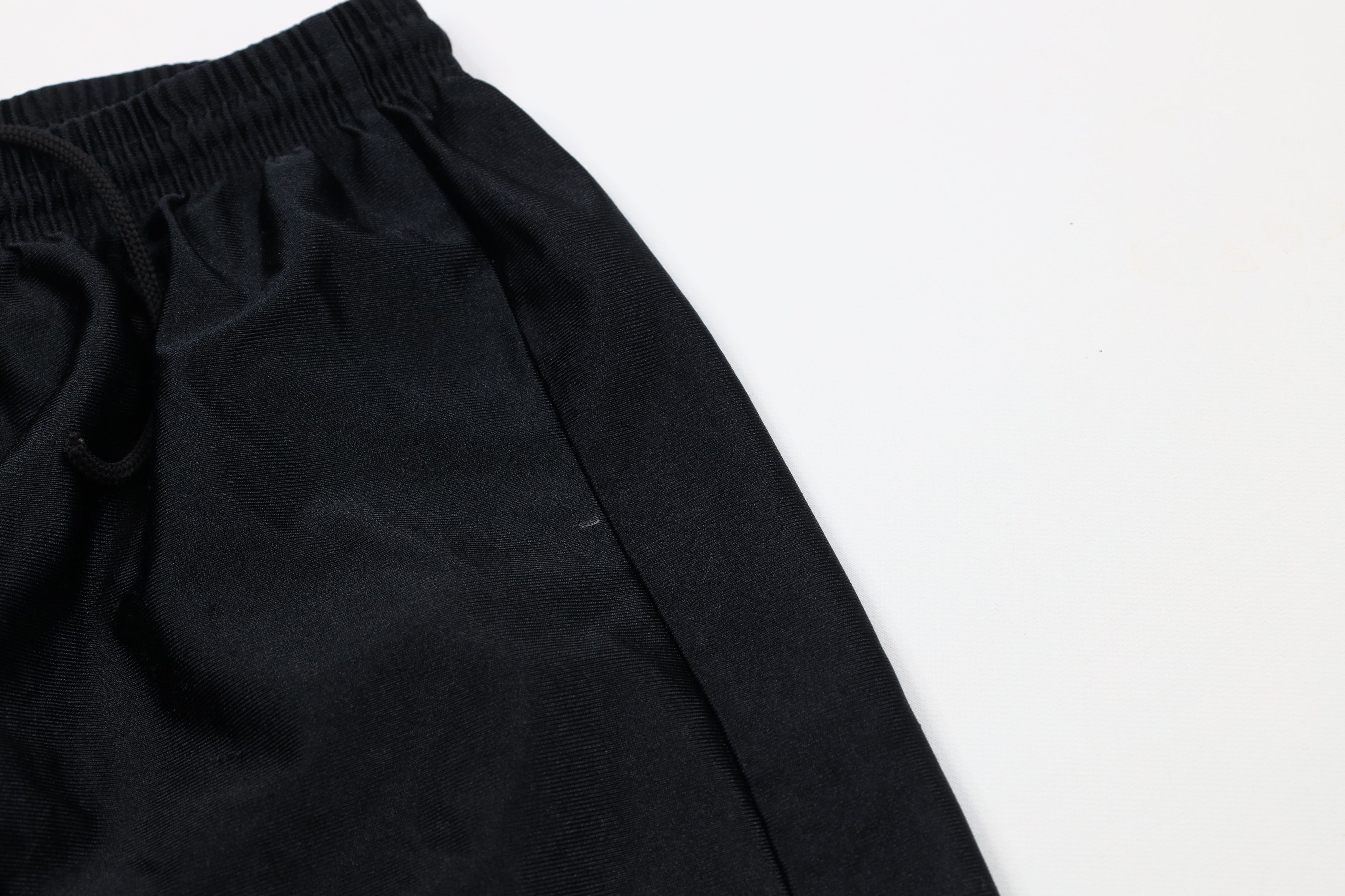 Nike × Vintage Vintage 90s Nike Mini Swoosh Above Knee Shorts Black USA Size US 32 / EU 48 - 6 Thumbnail
