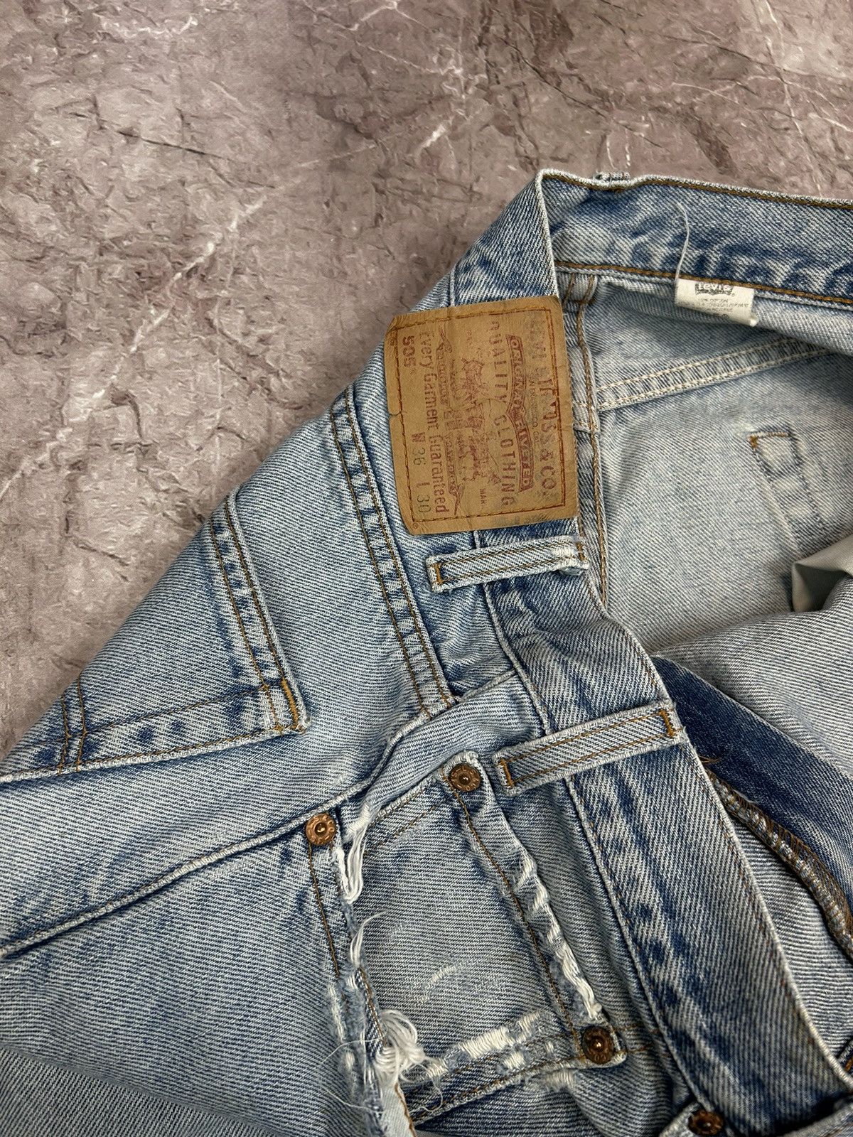 Levi's × Vintage Vintage Levis505 90s Distressed Size US 36 / EU 52 - 8 Thumbnail