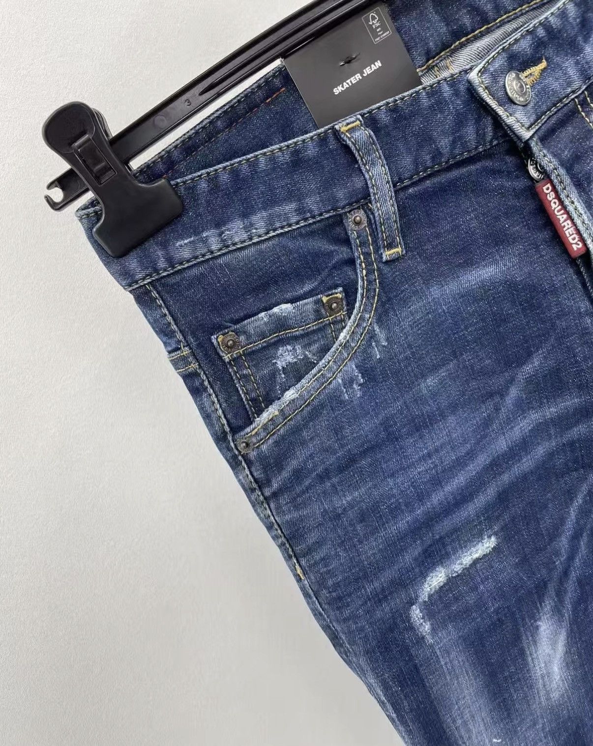 Dsquared2 DSQUARED2 (D2) Stretch Washed Skinny Jeans J30 Size US 32 / EU 48 - 3 Thumbnail