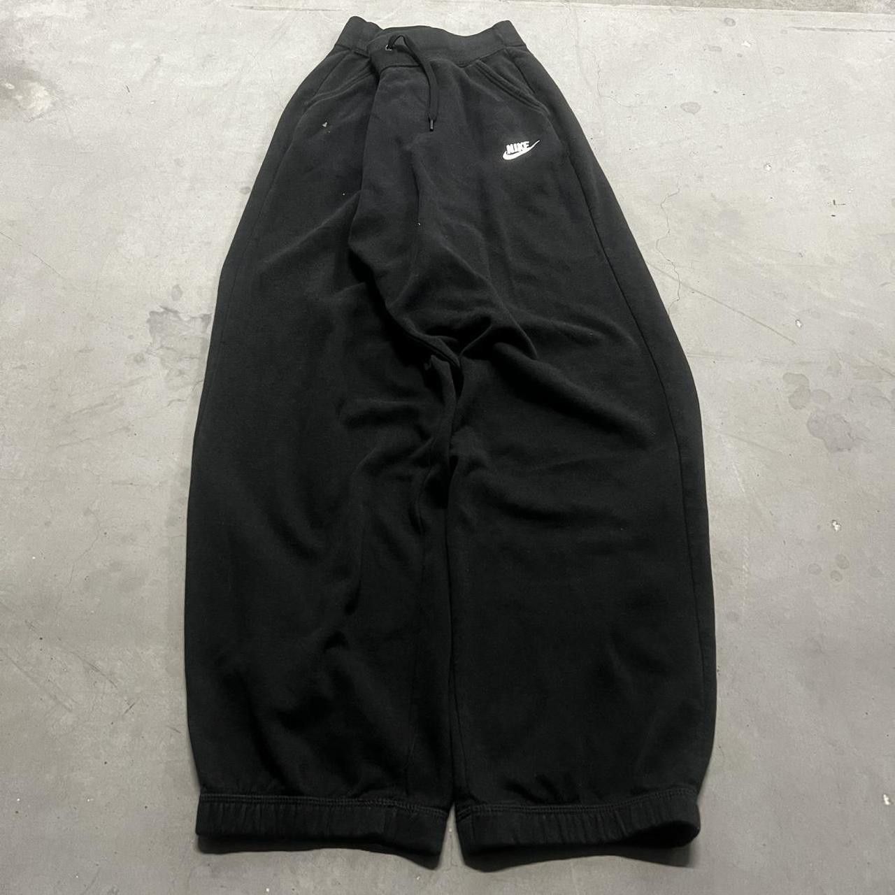 Nike × Vintage Vintage Y2K Baggy Fit Nike Black Sweatpants with Pockets! Size US 32 / EU 48 - 2 Thumbnail