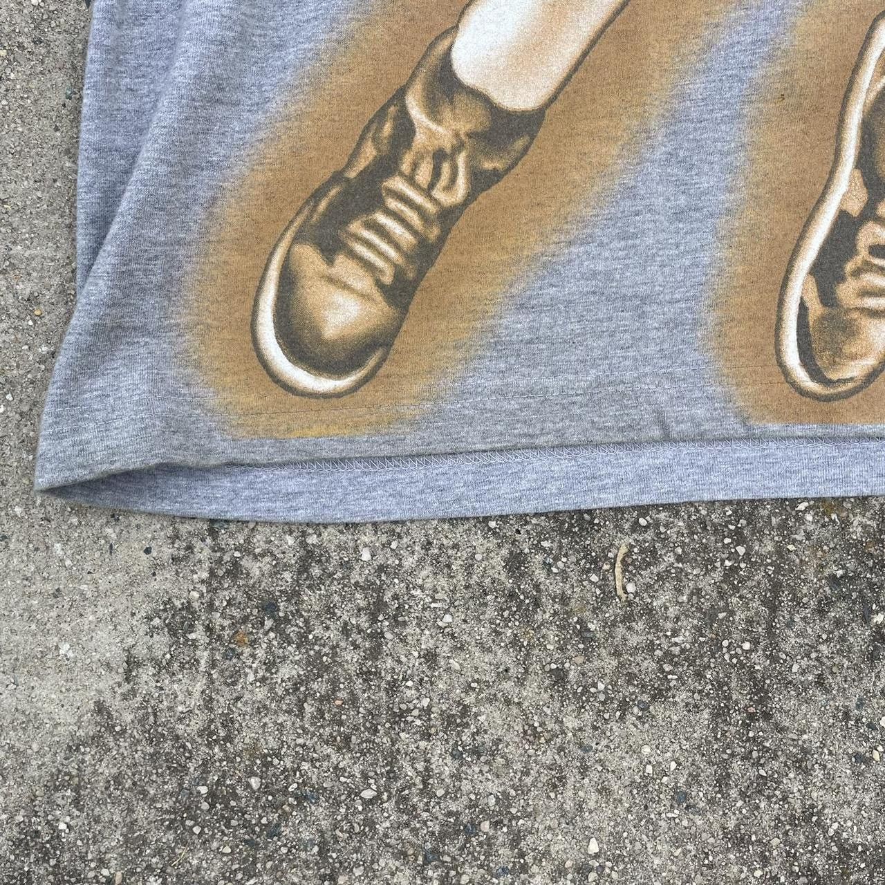 Vintage Vintage BEZ Jordan Graphic Tee Size US XL / EU 56 / 4 - 6 Thumbnail