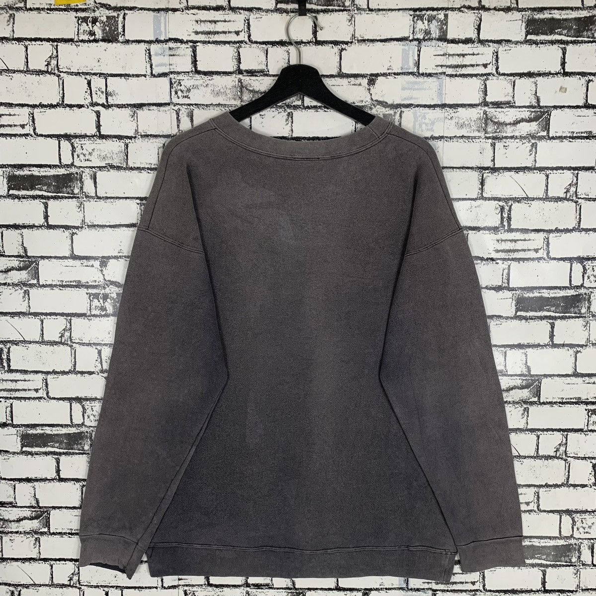 Volcom Vintage 90’s Volcom Sun Faded Sweatshirt Size US M / EU 48-50 / 2 - 5 Thumbnail