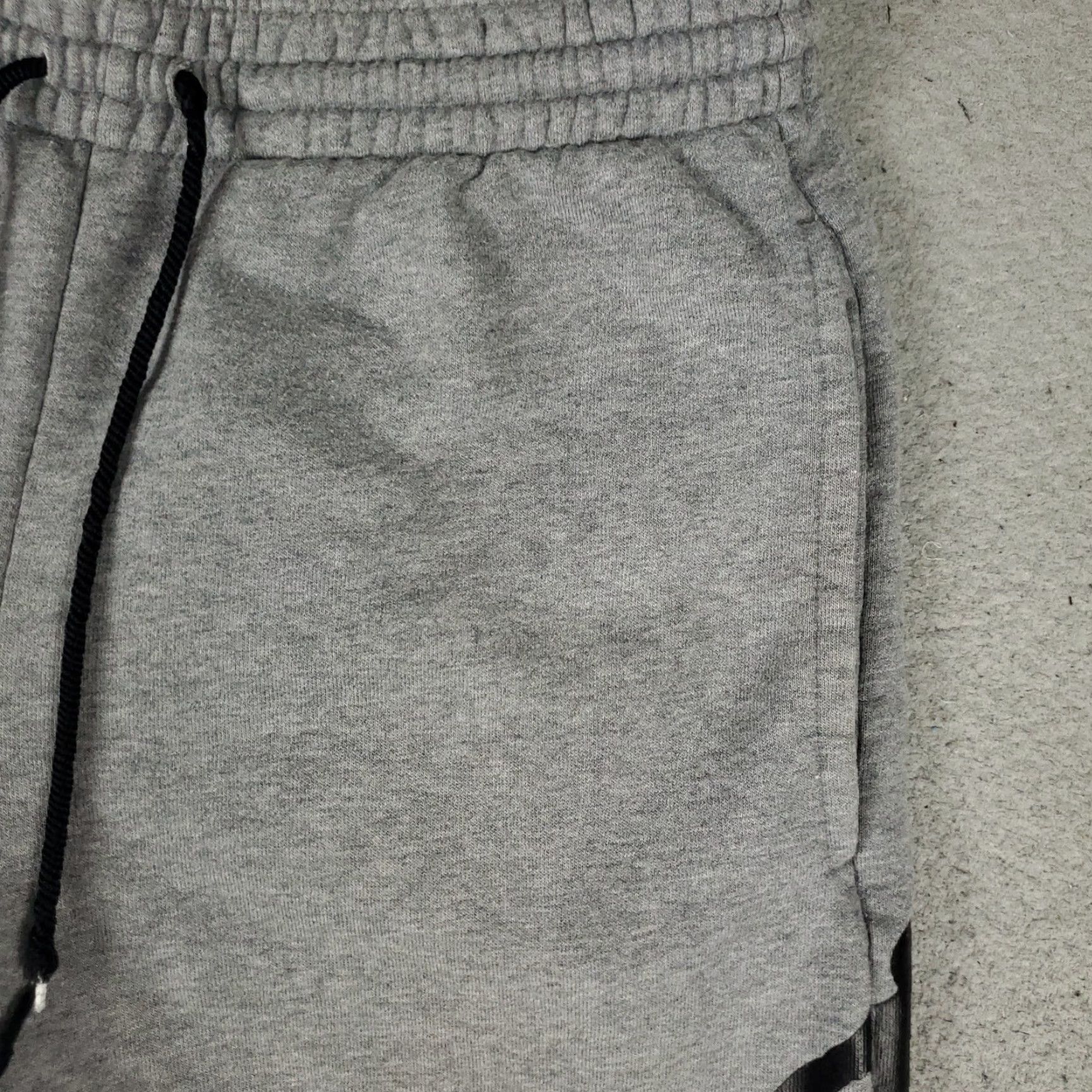 Jordan Brand Jordan Shorts Mens Small Gray Jumpman Running Training Sweat Shorts Size US 29 - 3 Thumbnail