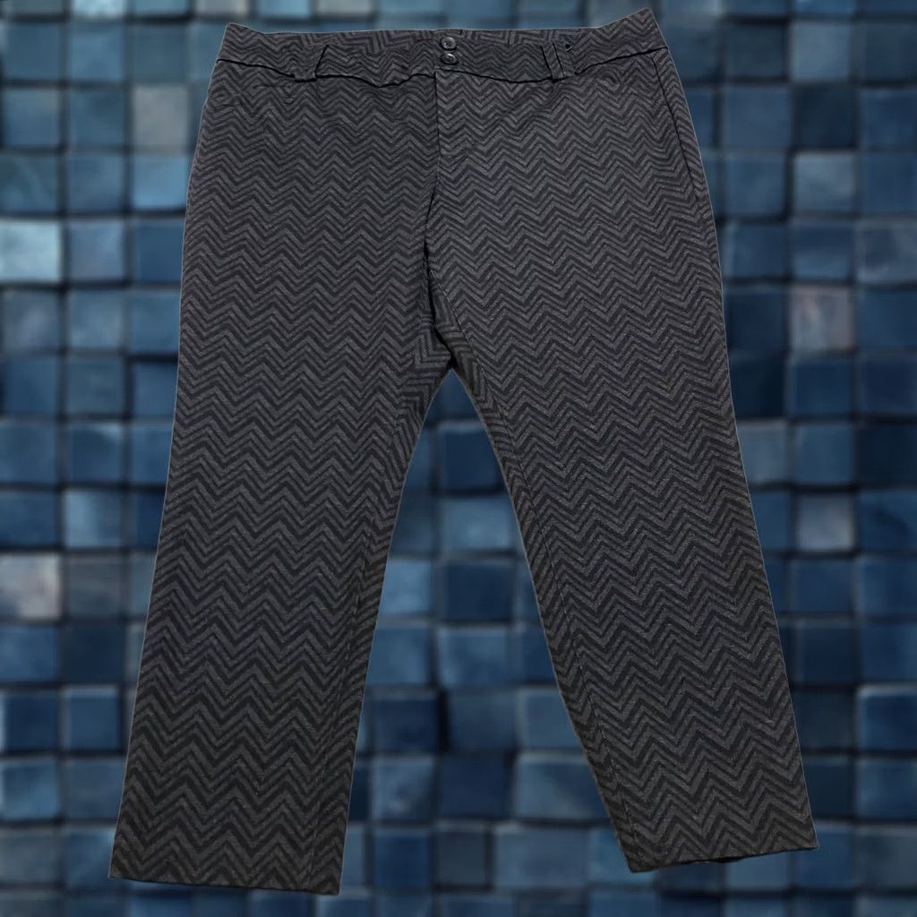 Torrid Torrid Womens Pants Gray Striped Ankle Trouser Business Casual Size 18 Plus Size 40" / US 18 - 1 Thumbnail