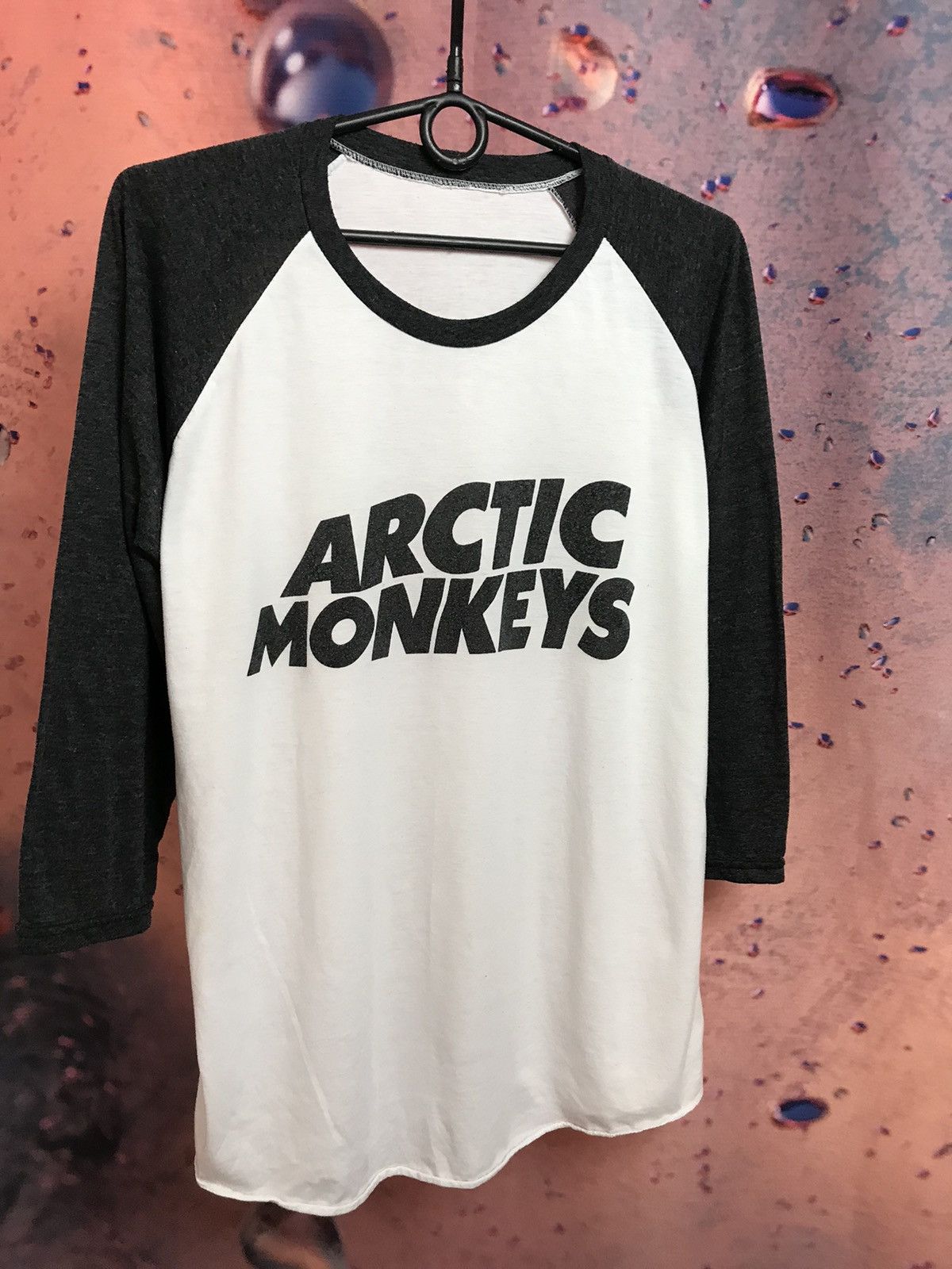 Band Tees Vintage Arctic Monkeys band rock tee Size US M / EU 48-50 / 2 - 2 Thumbnail