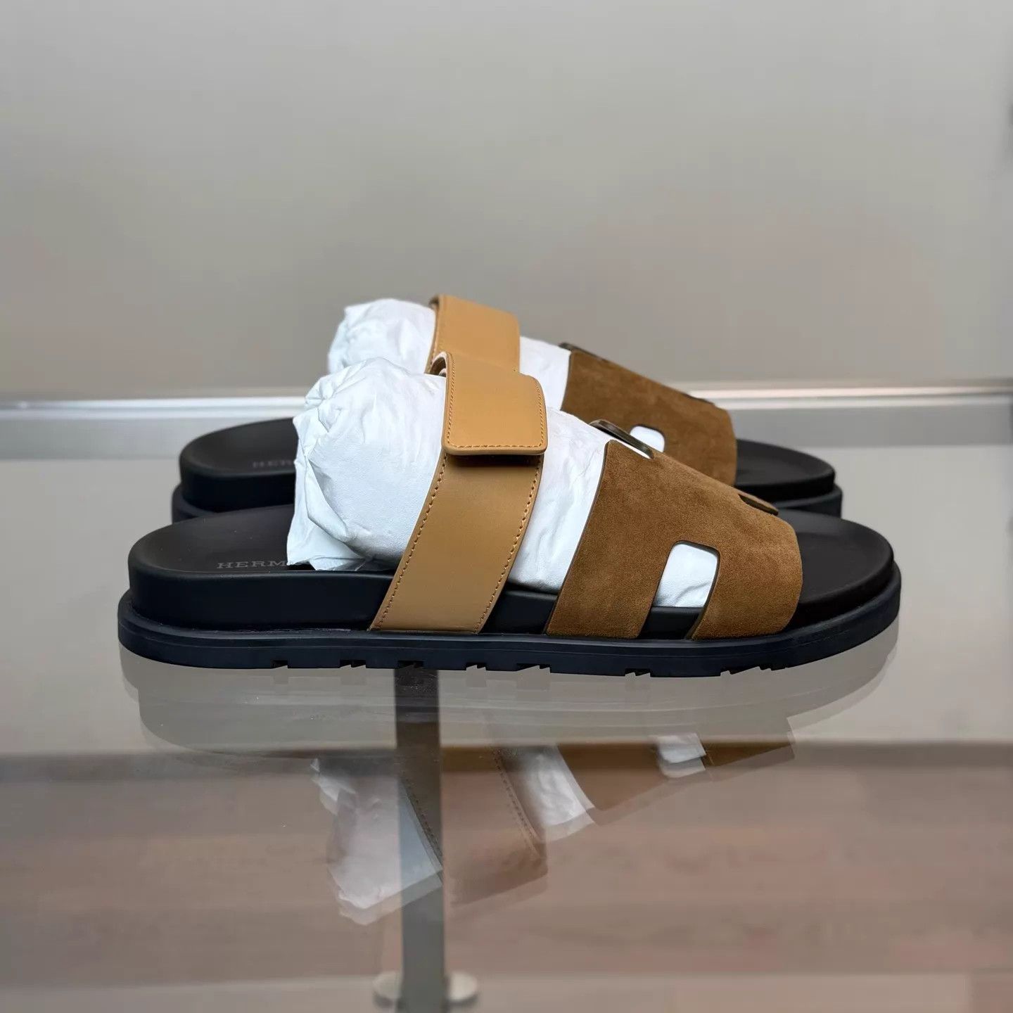 Hermes HERMES Chypre Suede Colorblock Slipper 41.5 New With Box Size US 8.5 / EU 41-42 - 4 Thumbnail