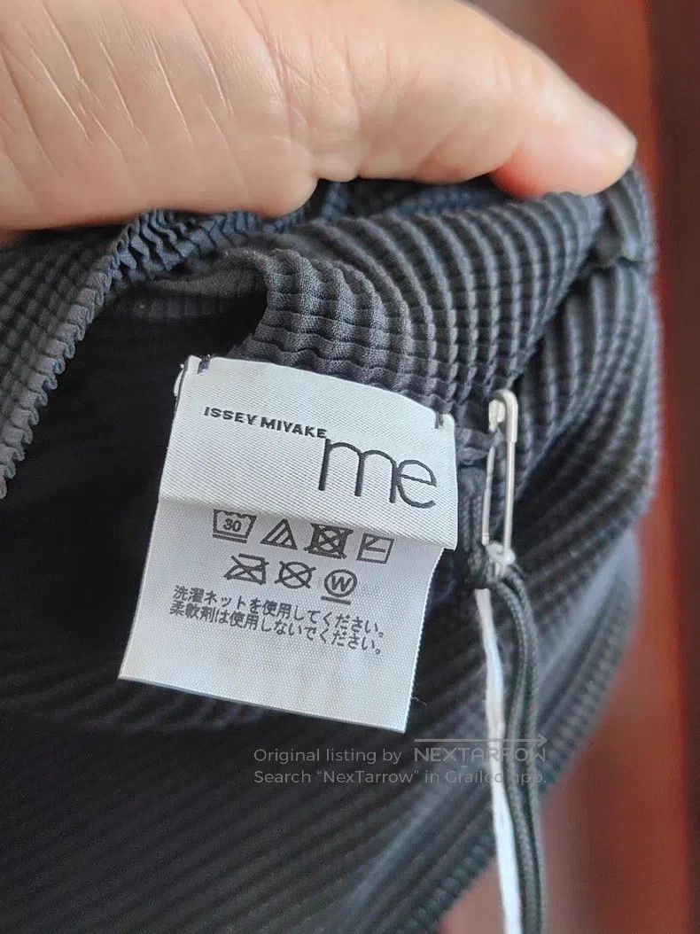 Issey Miyake Issey Miyake Illustrated Turtleneck Short Sleeve Top Size S / US 4 / IT 40 - 4 Thumbnail