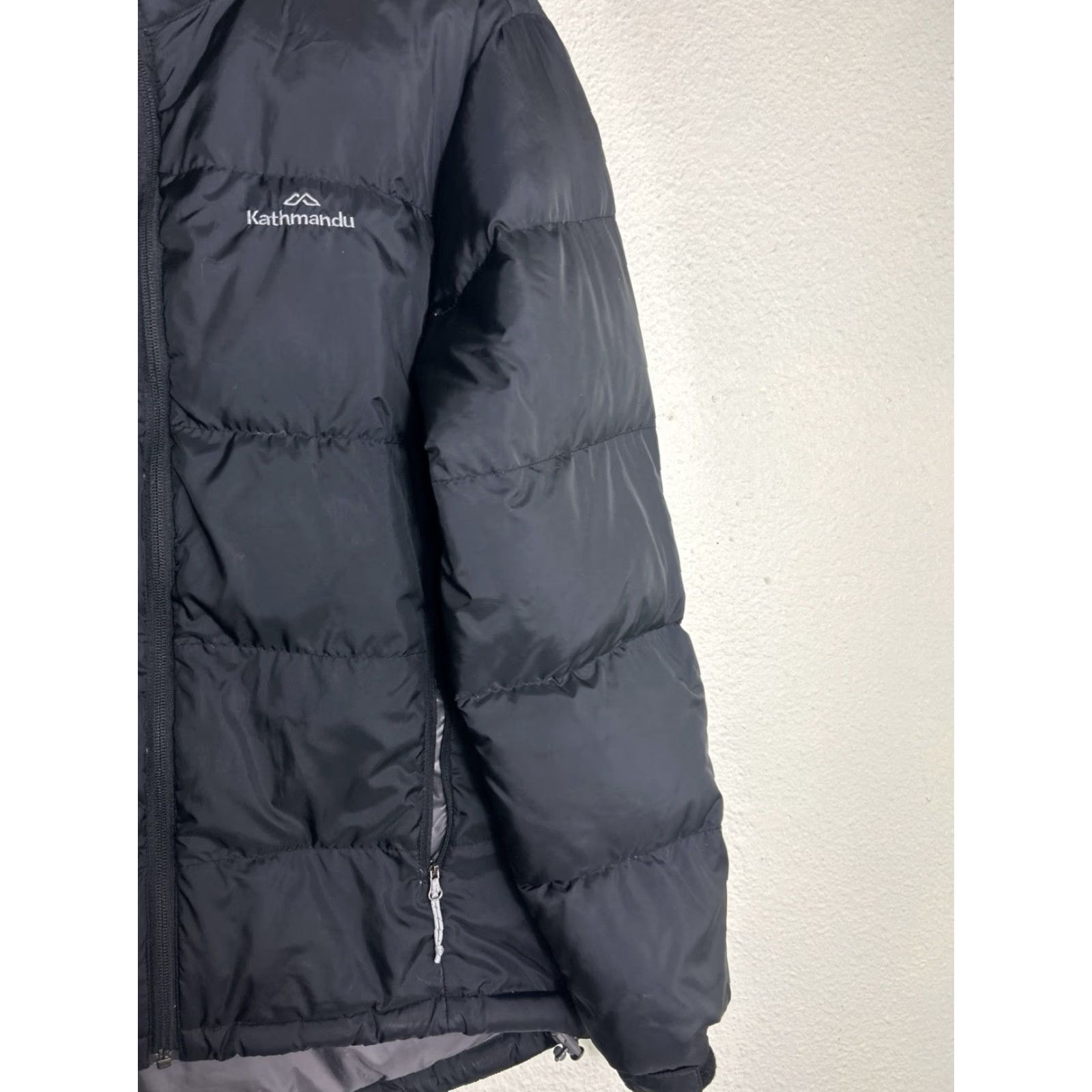 Kathmandu Kathmandu Womens XS Black Fullzip Duckdown550 Puffer Jacket Packable Light Jacket Size XS / US 0-2 / IT 36-38 - 5 Thumbnail
