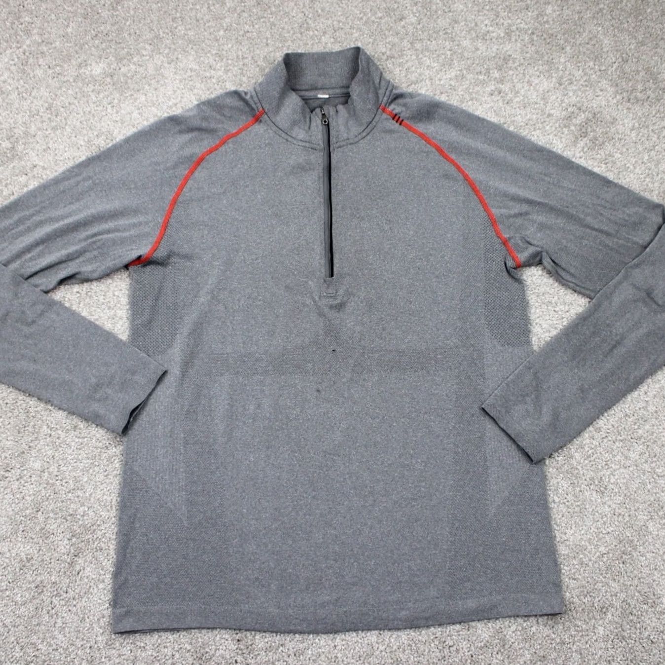 Lululemon Lululemon Metal Tech Sweatshirt Mens Large Gray 1/4 Zip Long Sleeve Pullover Size US L / EU 52-54 / 3 - 2 Thumbnail