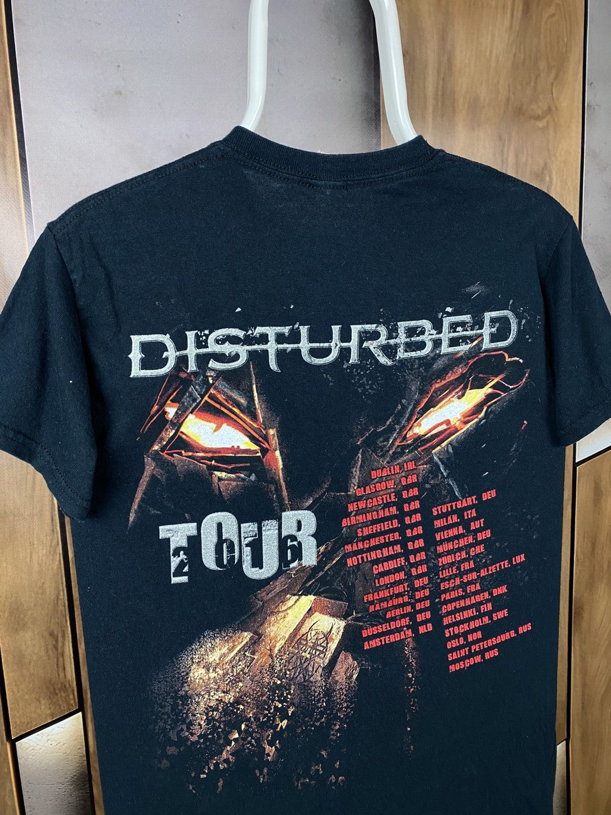 Band Tees 😈Vintage 2016 T-Shirt Disturbed Immortalized Tour Tee 😈 Size US S / EU 44-46 / 1 - 4 Thumbnail