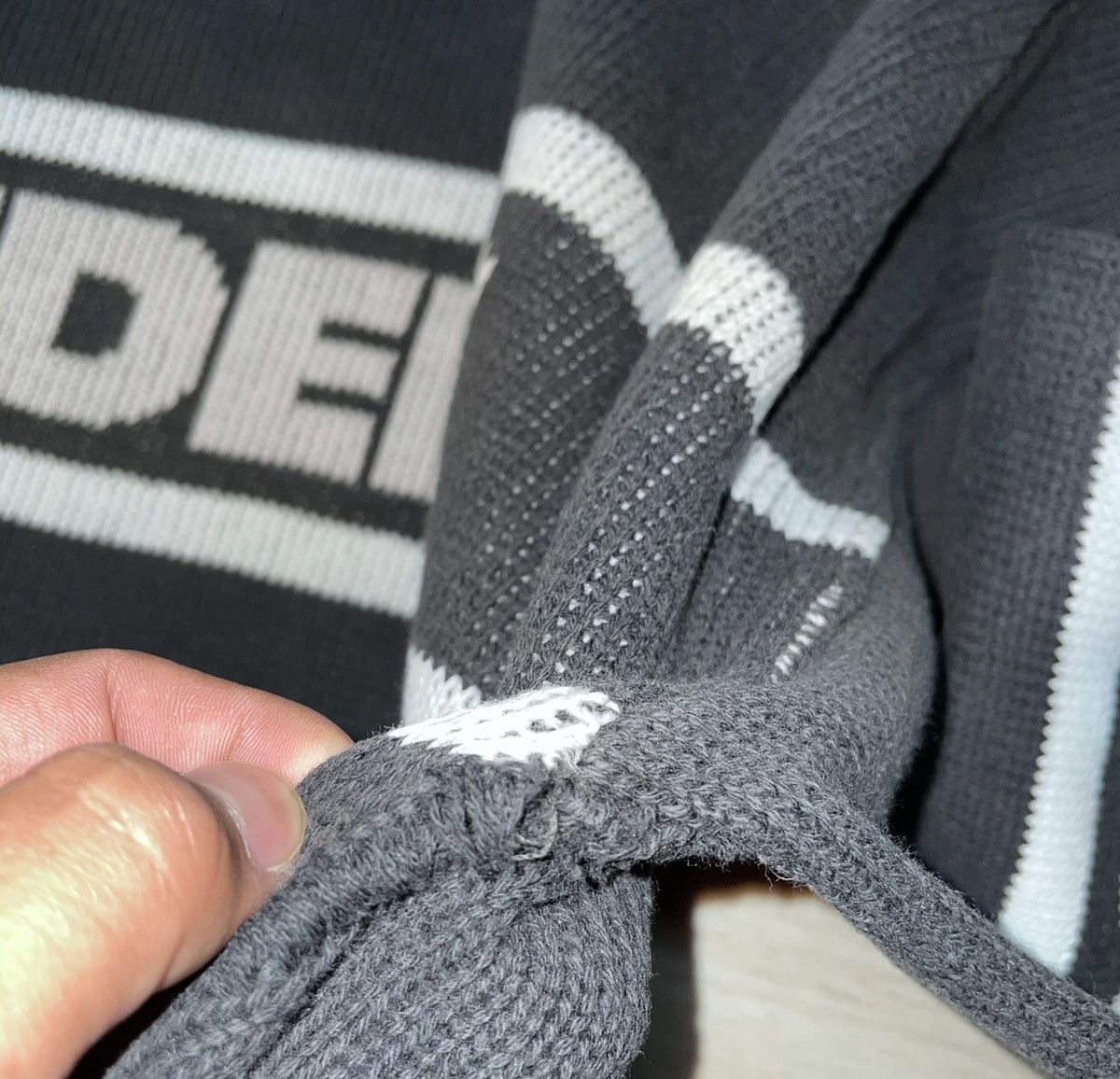 NFL × Pro Line Raiders Pro Line Vintage Knit Sweater Size US L / EU 52-54 / 3 - 3 Thumbnail