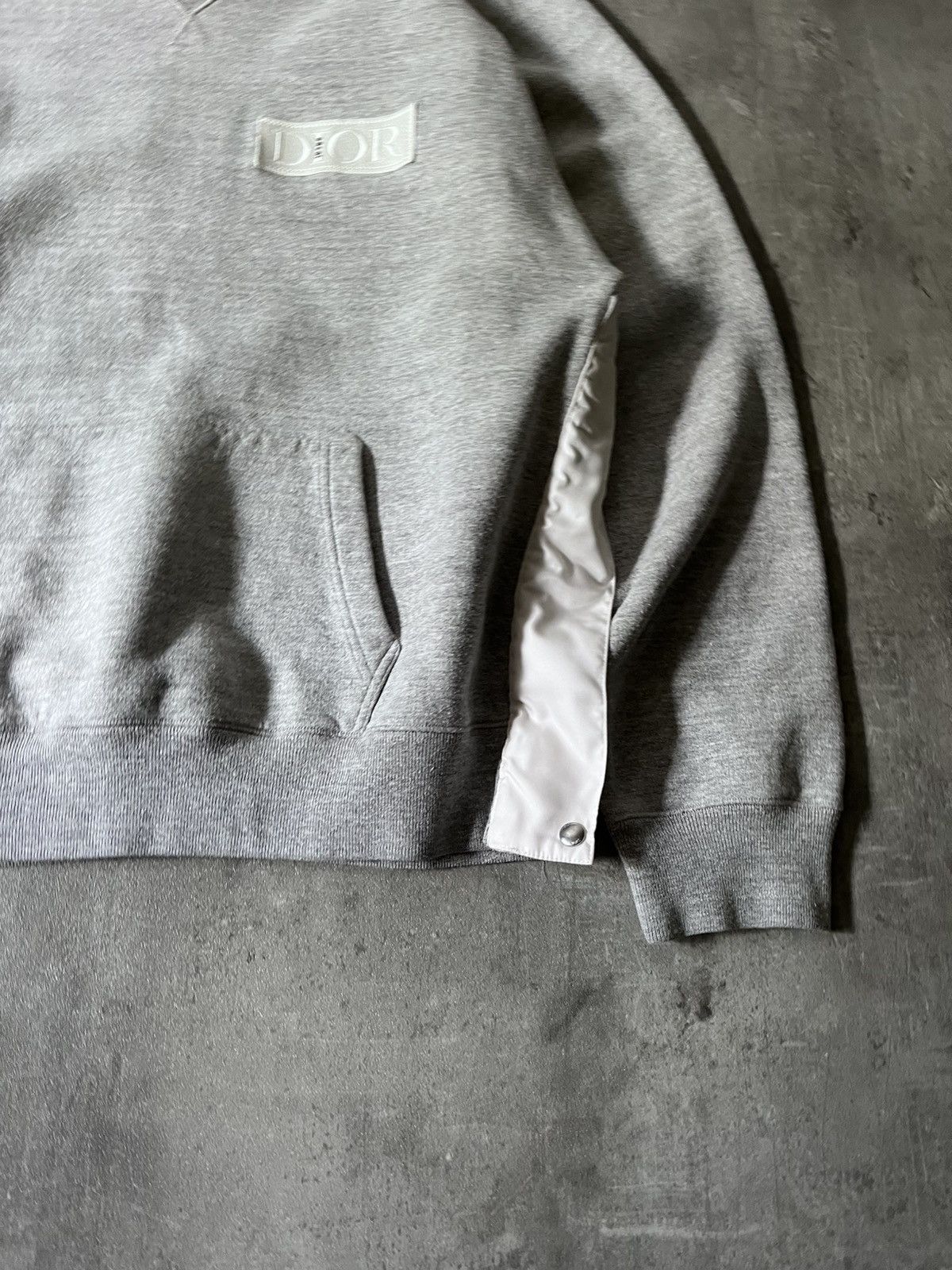 Dior × Sacai Dior x Sacai F/W 21 embroidered patch logo sweatshirt Size US XXL / EU 58 / 5 - 4 Thumbnail