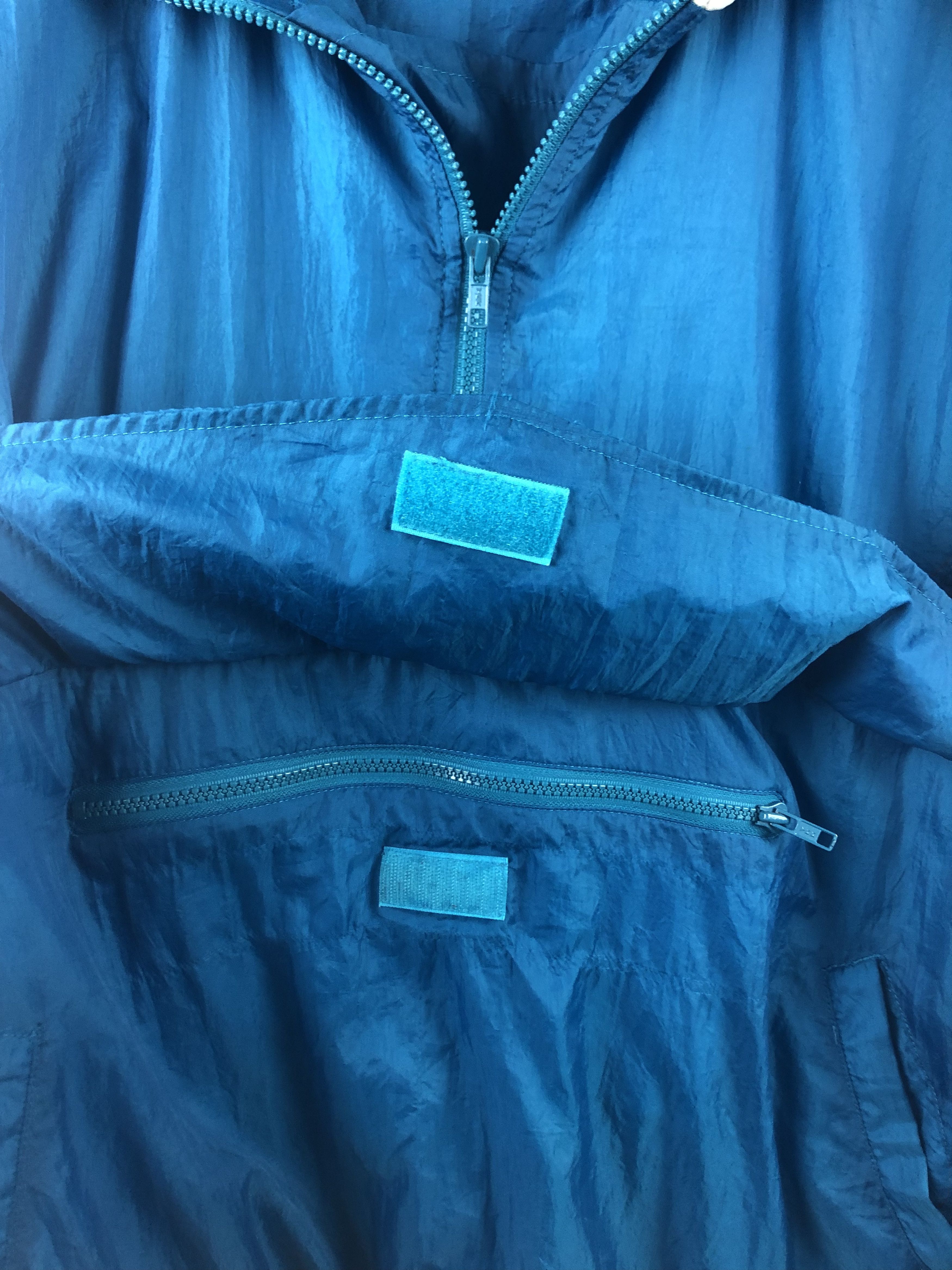 NBA Vintage 90's Charlotte Hornets NBA Spalding Jacket Blue Rare Size US XL / EU 56 / 4 - 17 Thumbnail