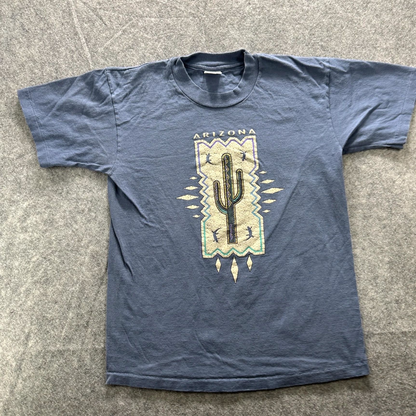 Anvil VINTAGE Arizona Shirt Mens Medium Blue Cactus Desert Southwest Graphic 90s Shirt Mens Accessories? Size US M / EU 48-50 / 2 - 2 Thumbnail