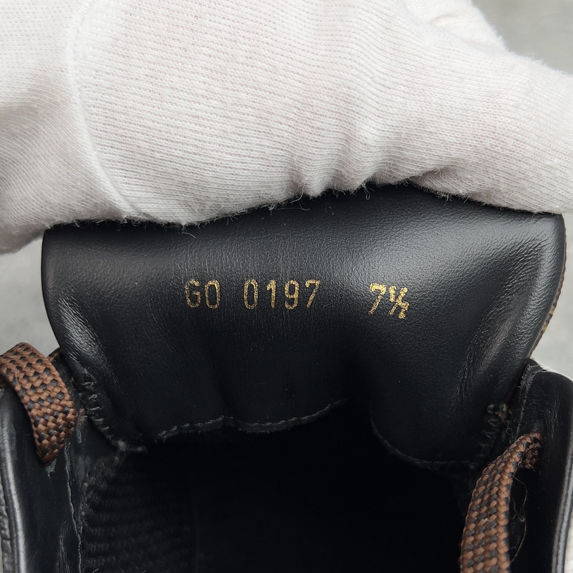 Louis Vuitton Run Away Sneakers Tri-Color Monogram Canvas Size US 8.5 / EU 41-42 - 9 Thumbnail