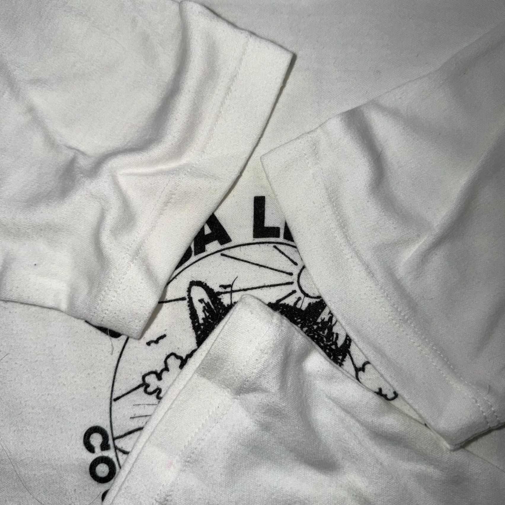 Cougar VINTAGE T-Shirt Men White Short Sleeve Crew Neck UNCA Leads Cougar Reservoir VTG Funny 90s Cats Fiesty 70s 80s 90s Size US S / EU 44-46 / 1 - 3 Thumbnail