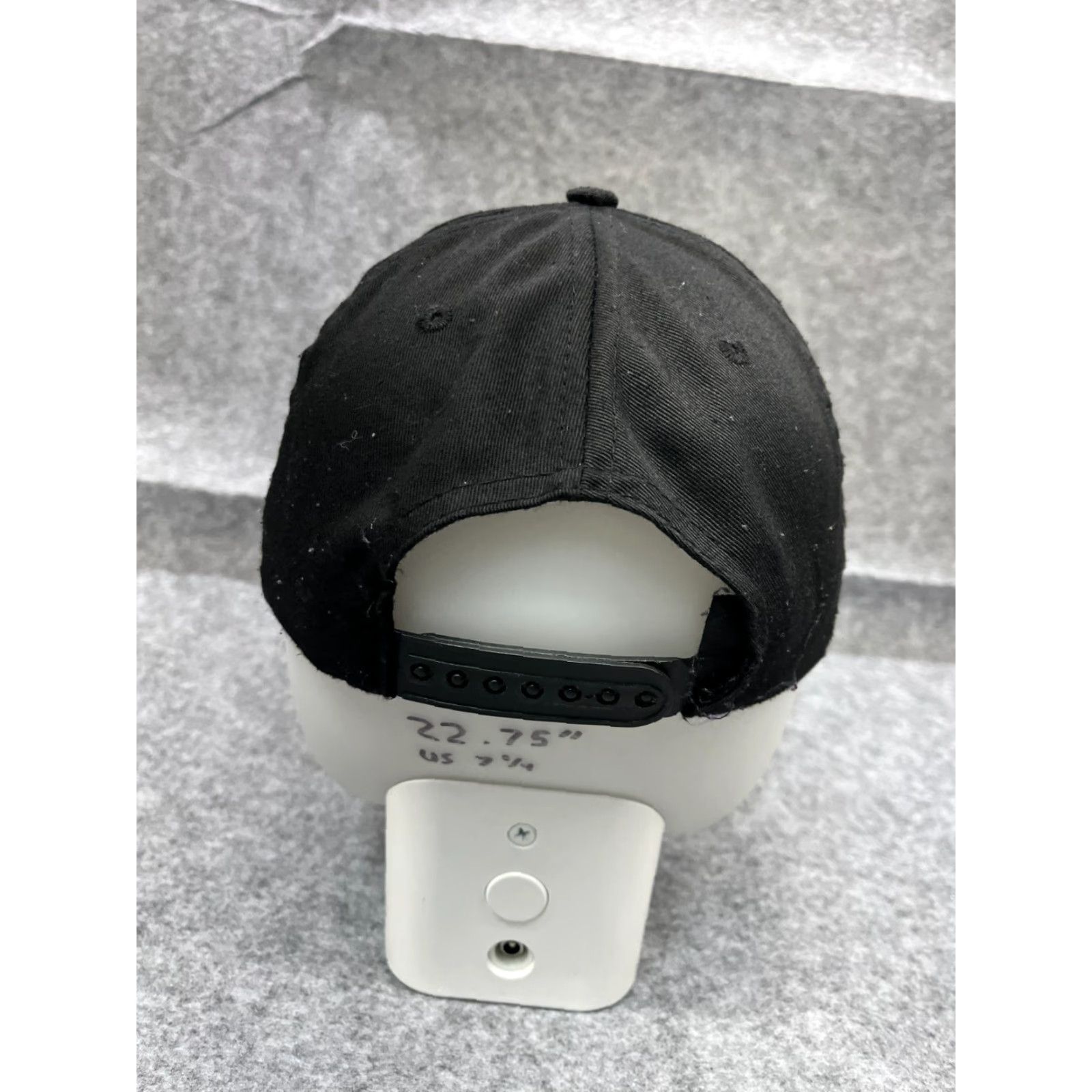 Vintage Coors Light Hat Cap Snap Back Adult One Size Black Cotton Blend Beer Outdoors Size ONE SIZE - 6 Thumbnail