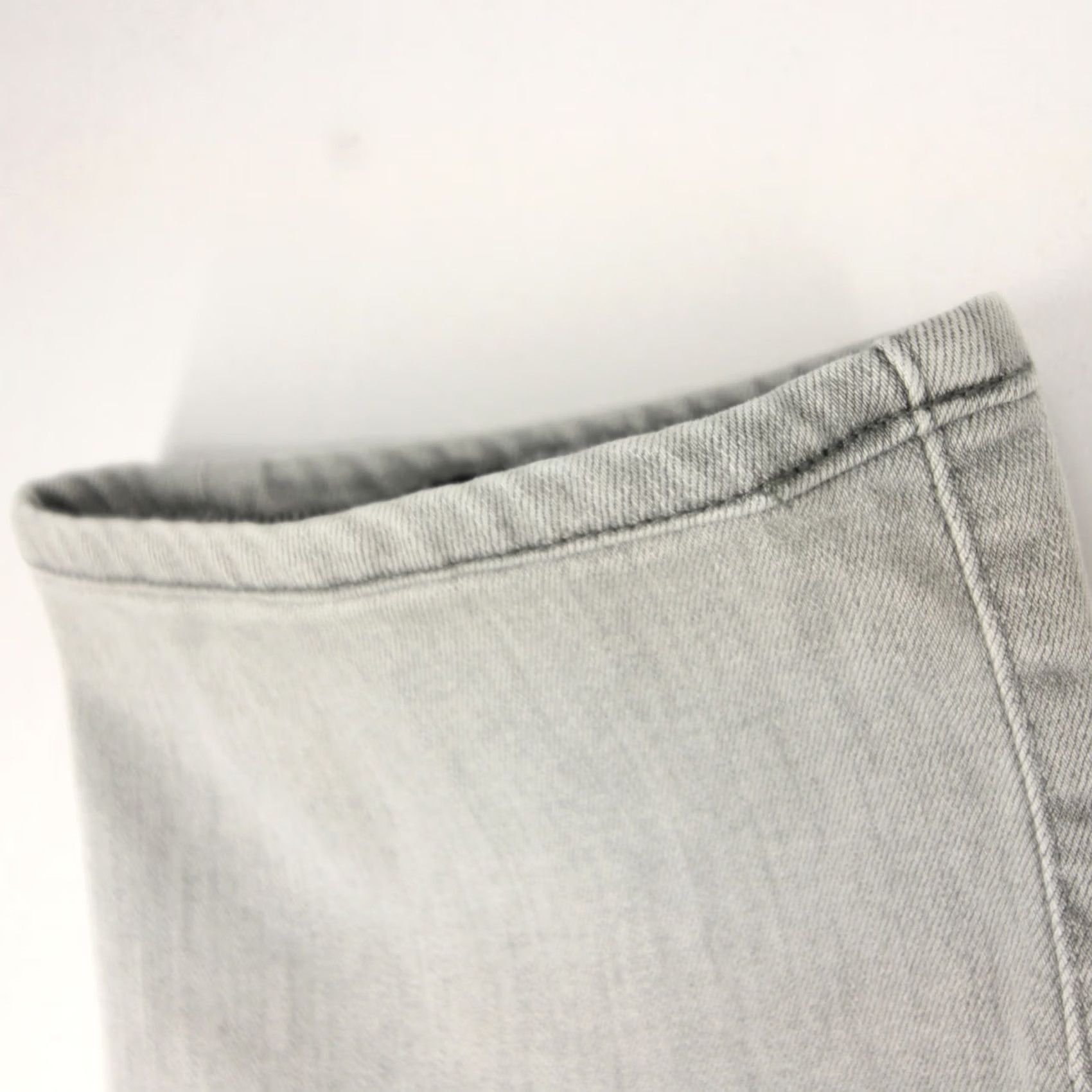Vintage AG Adriano Goldschmied The Graduate Jeans Mens 31x28 Gray Tailored Leg Stretch Size US 31 - 4 Thumbnail