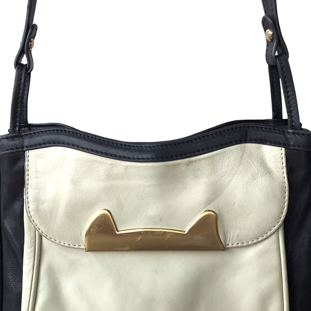 Issey Miyake × Tsumori Chisato Tsumori Chisato Issey Miyake Design Leather Crossbody Bag Size ONE SIZE - 4 Thumbnail