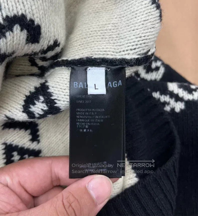 Balenciaga Balenciaga Black Knit Sweater with Full Logo Print Size US L / EU 52-54 / 3 - 4 Thumbnail