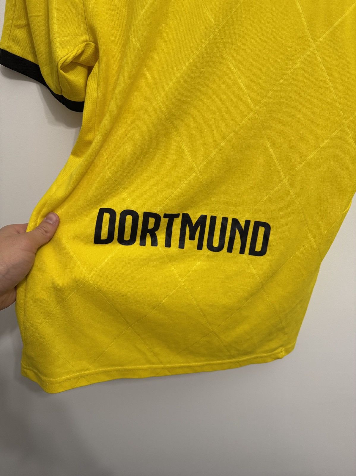 Puma × Vintage 2017 BVB Puma Borrusia Dortmund Yellow Jersey Size US S / EU 44-46 / 1 - 8 Thumbnail