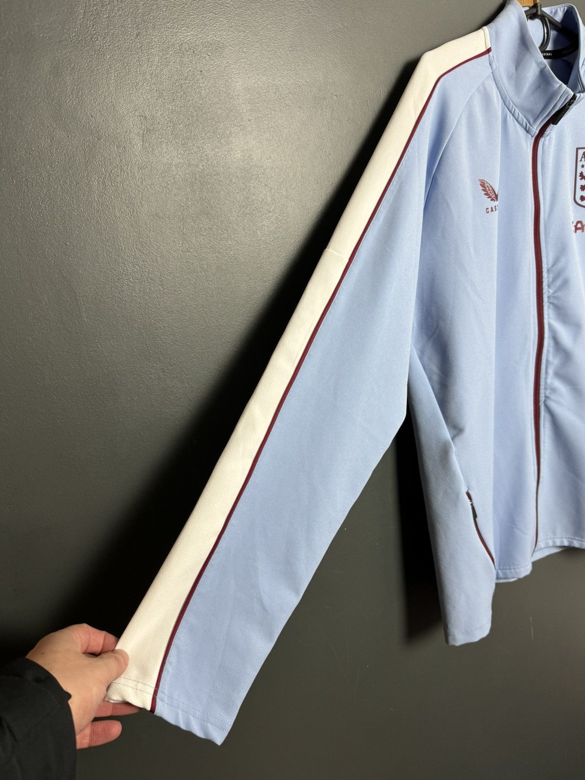 Castore Aston Villa Training Football Jacket Sweatshirt Size US M / EU 48-50 / 2 - 6 Thumbnail