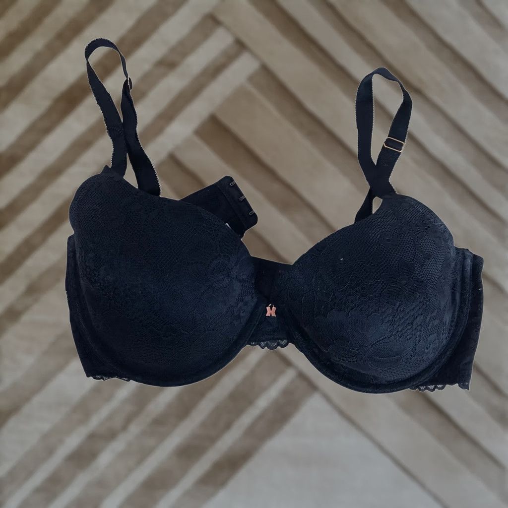Vintage Savage X Fenty Bra Black Floral Lace Underwire Full Coverage Rose Gold Hardware 36C Womens Size ONE SIZE - 1 Thumbnail