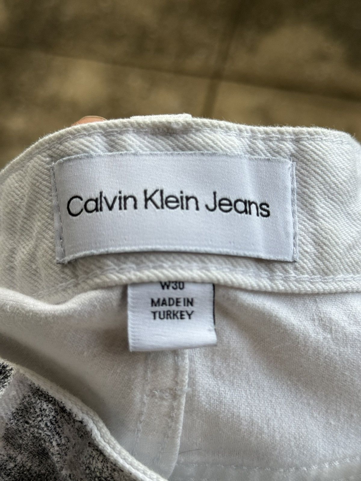 Calvin Klein Grey Faded 90s Straight Fit Vintage Acid Washed Denim Jeans Size US 30 / EU 46 - 6 Thumbnail