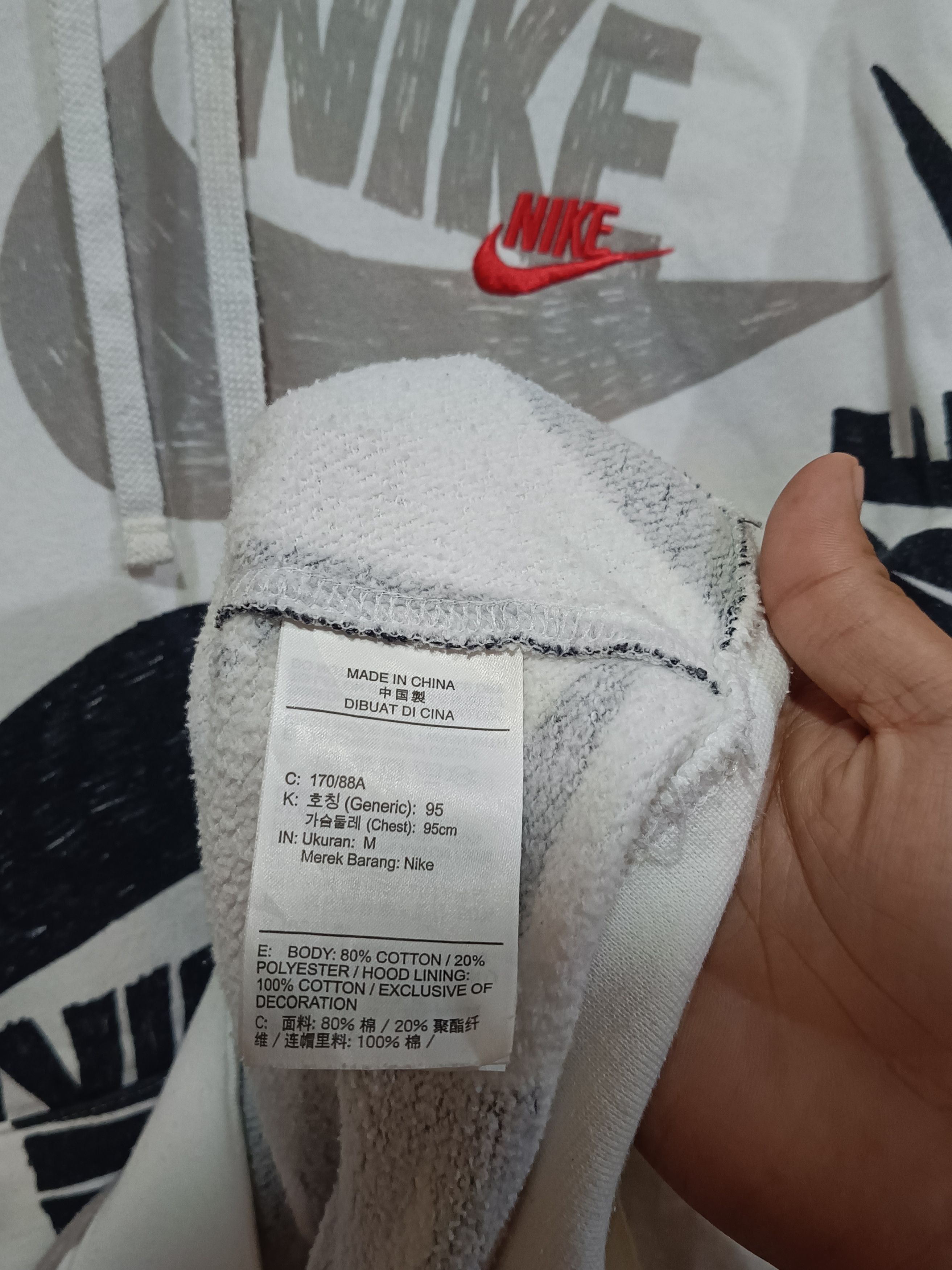 Nike Nike All Over Print Hoodie Size US L / EU 52-54 / 3 - 3 Thumbnail