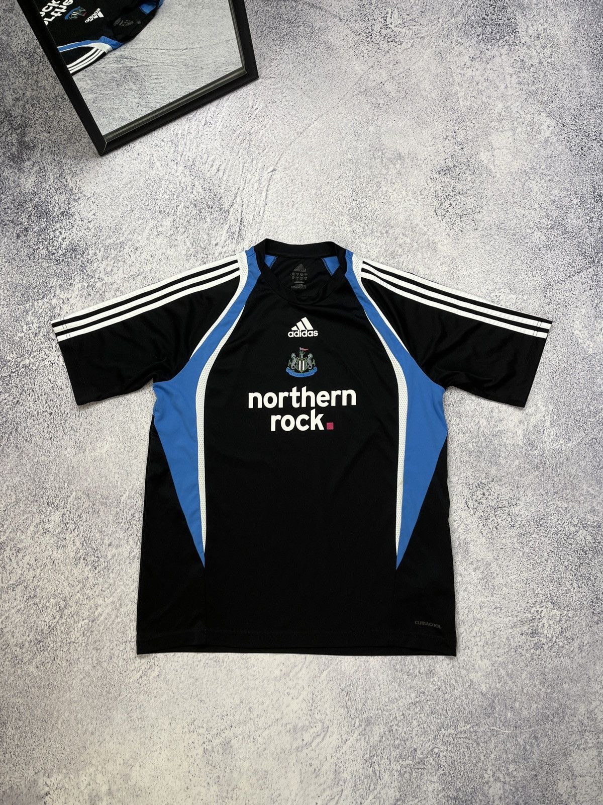 Adidas × Vintage Adidas Newcastle United 2009 Home Soccer Training Jersey Size US L / EU 52-54 / 3 - 1 Thumbnail